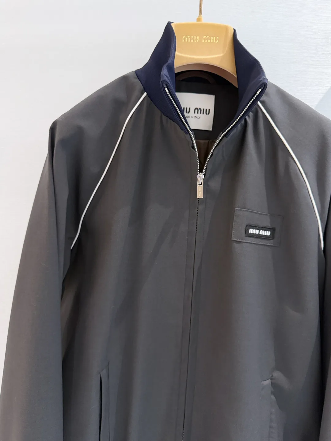 Women's Jackets And Down Jackets MIU MIU 18050310