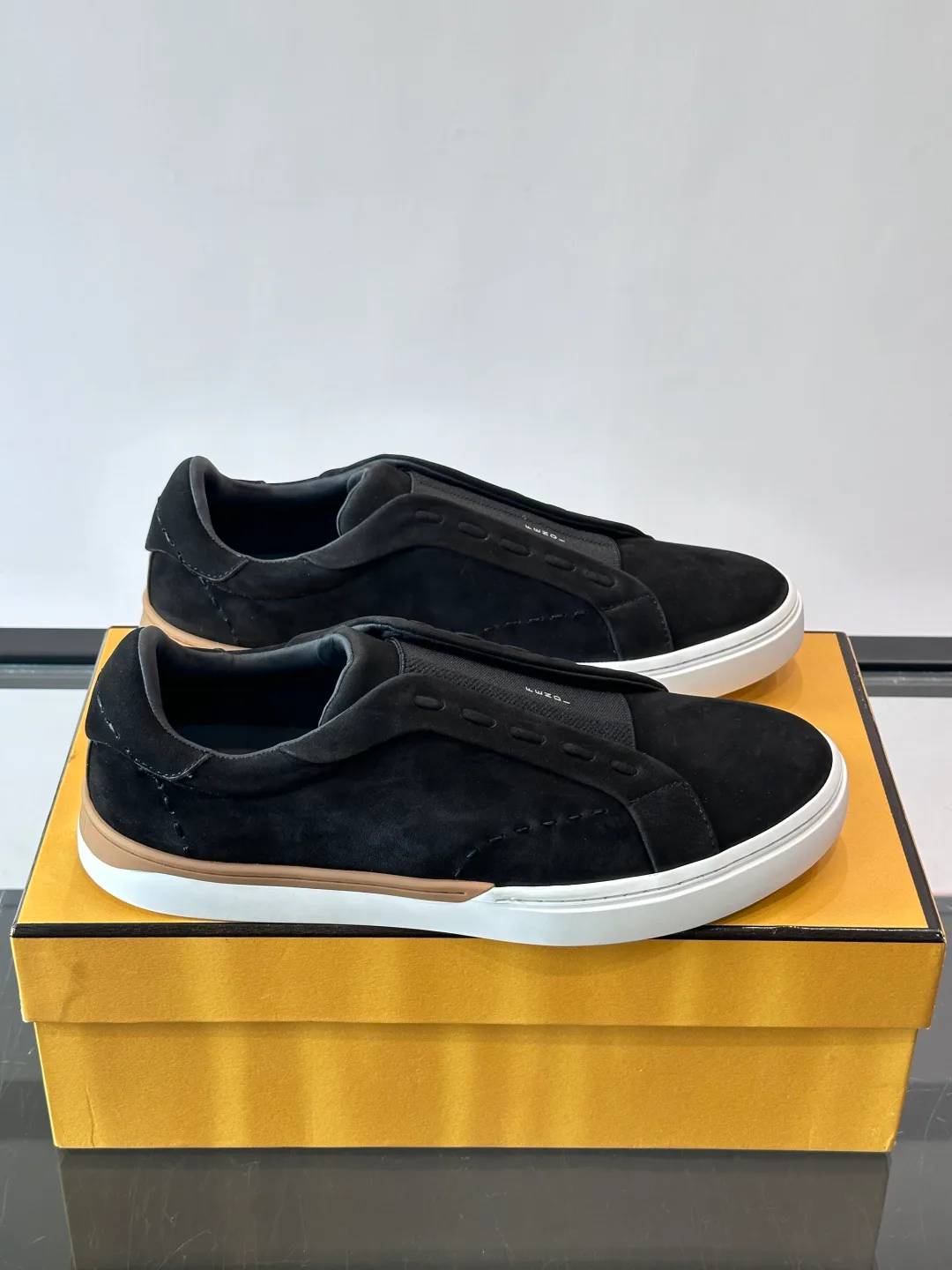 Men's Sneakers FENDI 17466859