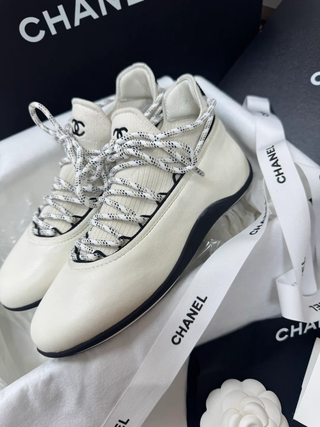 Women's Sneakers CHANEL 17736332
