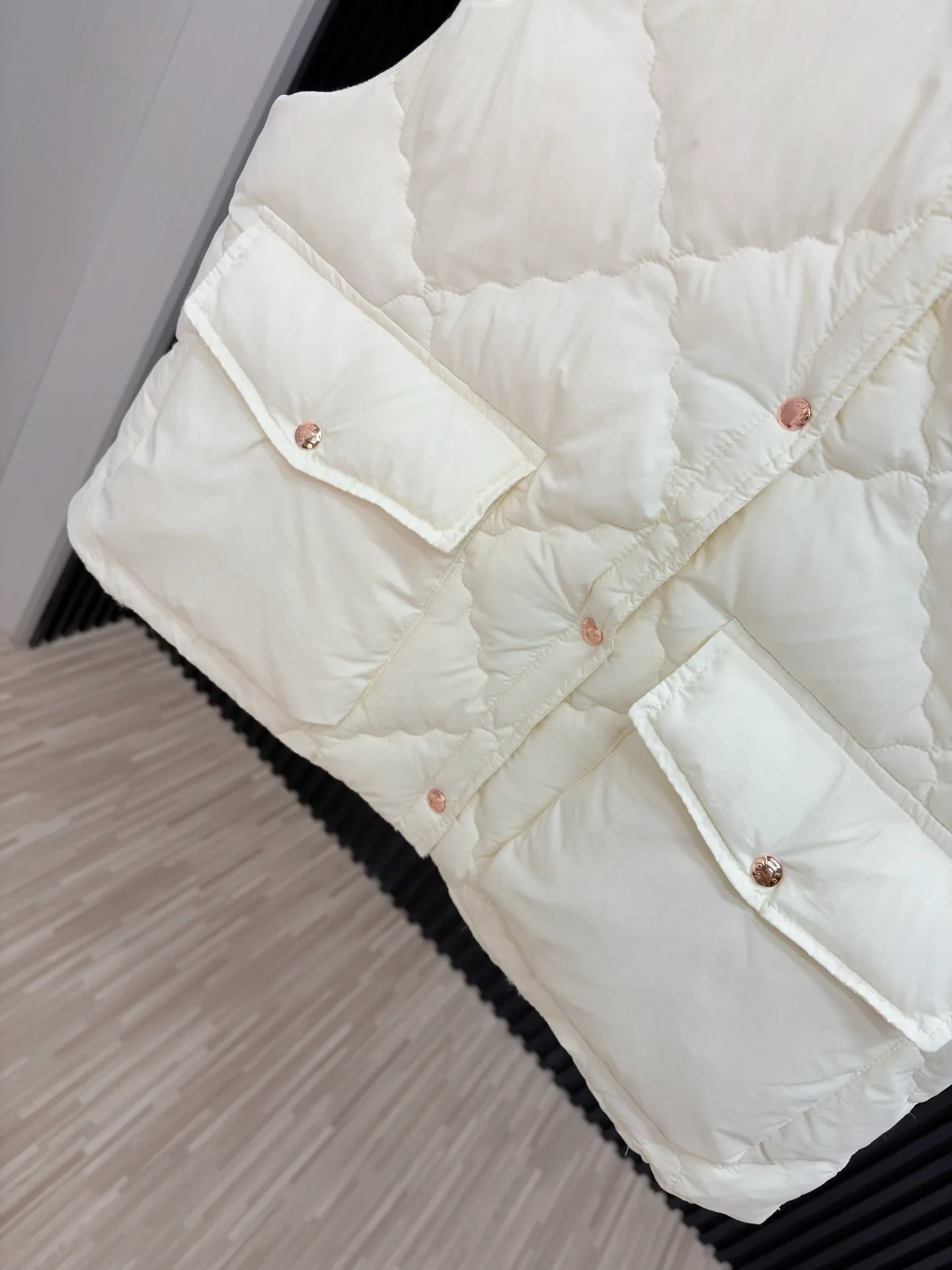 Women's Vests MONCLER 18048243