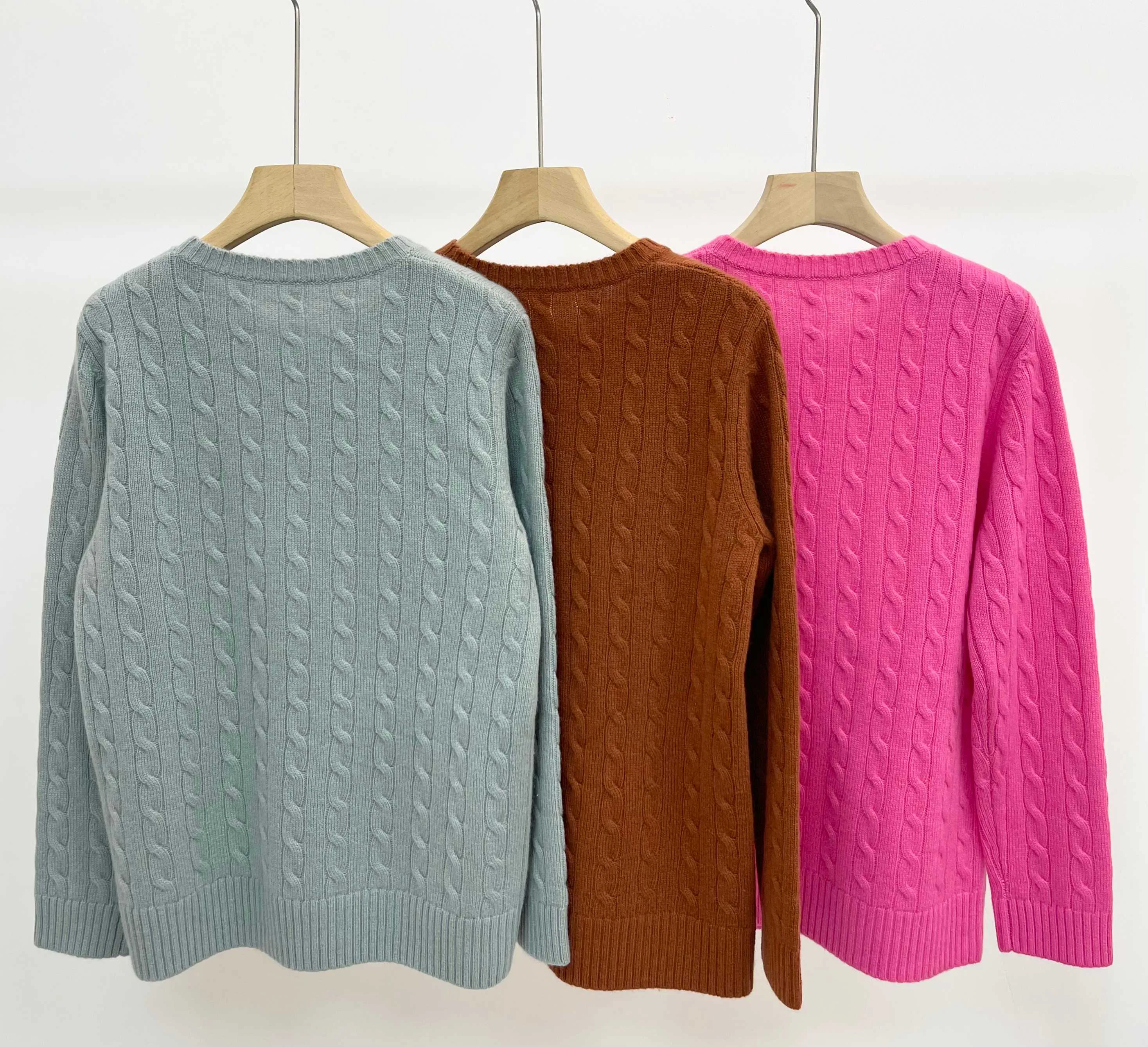 Women's Jumpers And Sweaters VALENTINO 18064541