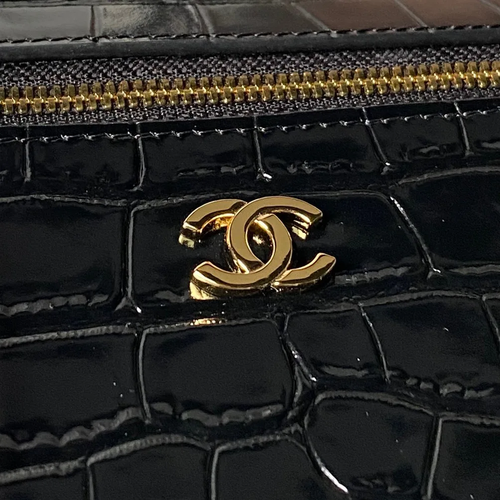 Women's Classic Handbags CHANEL 18207904