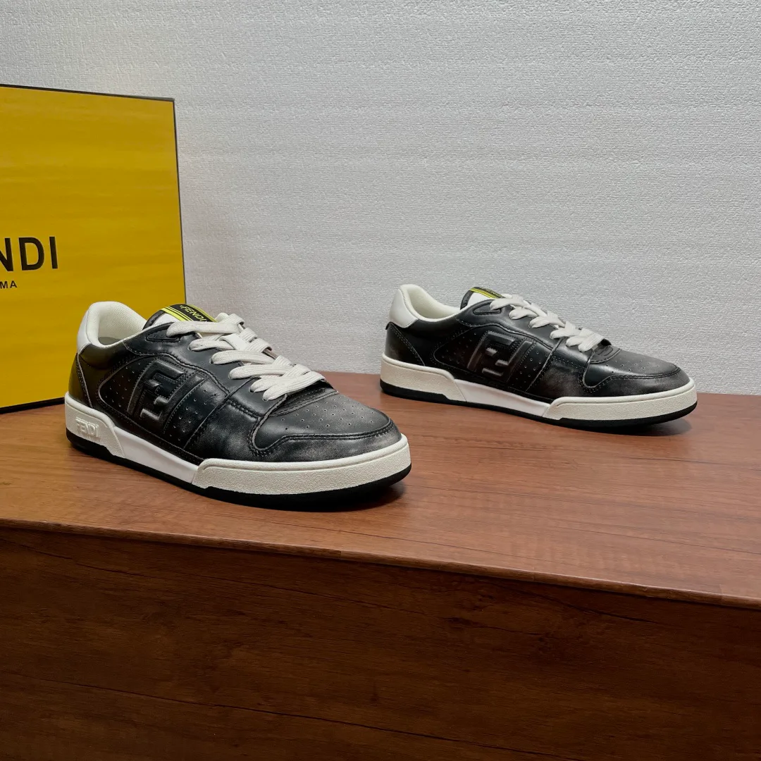 Men's Sneakers FENDI 17808548