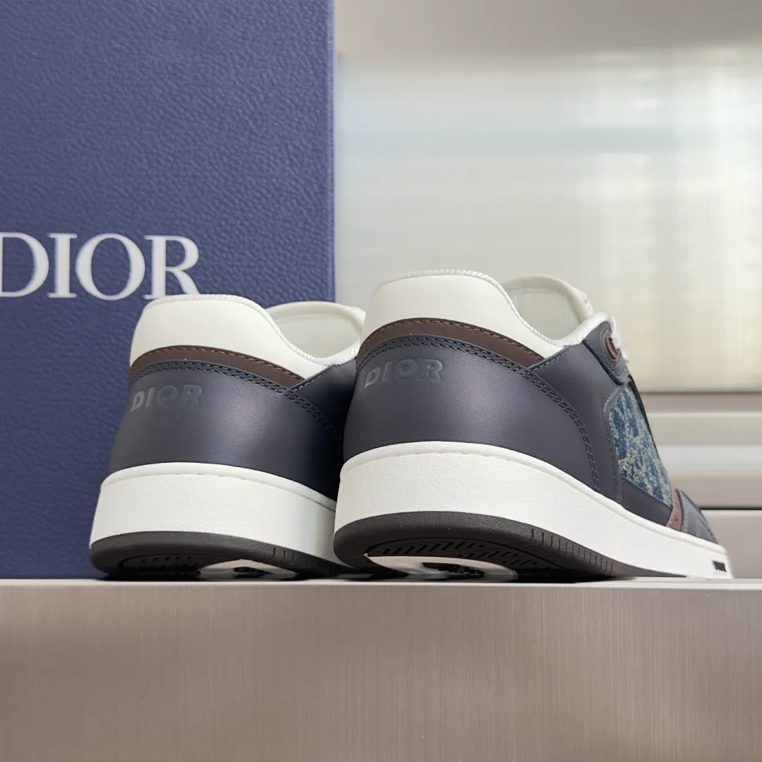Women's Sneakers CHRISTIAN DIOR 18498132