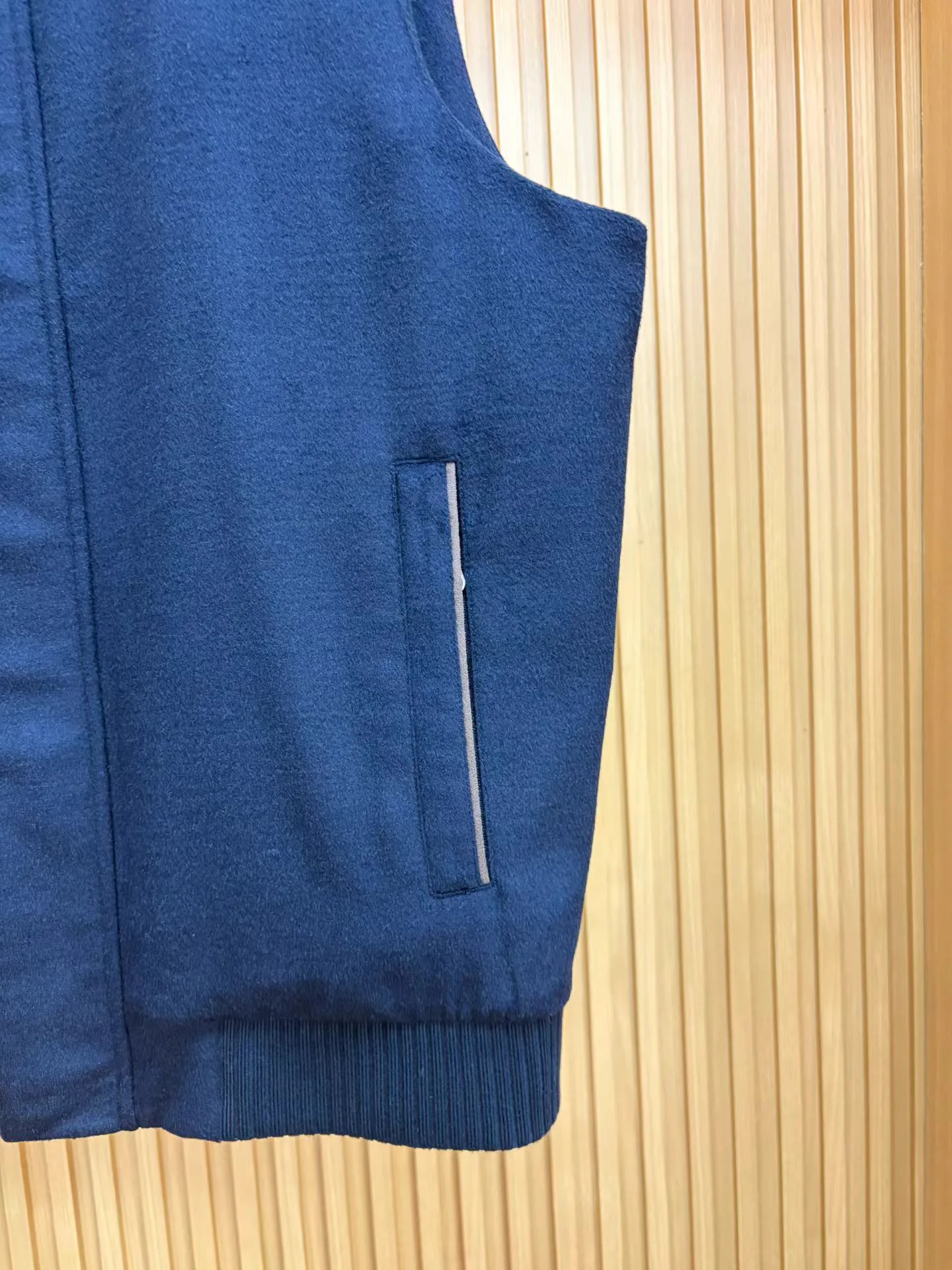 Men's Vests LORO PIANA 18084651