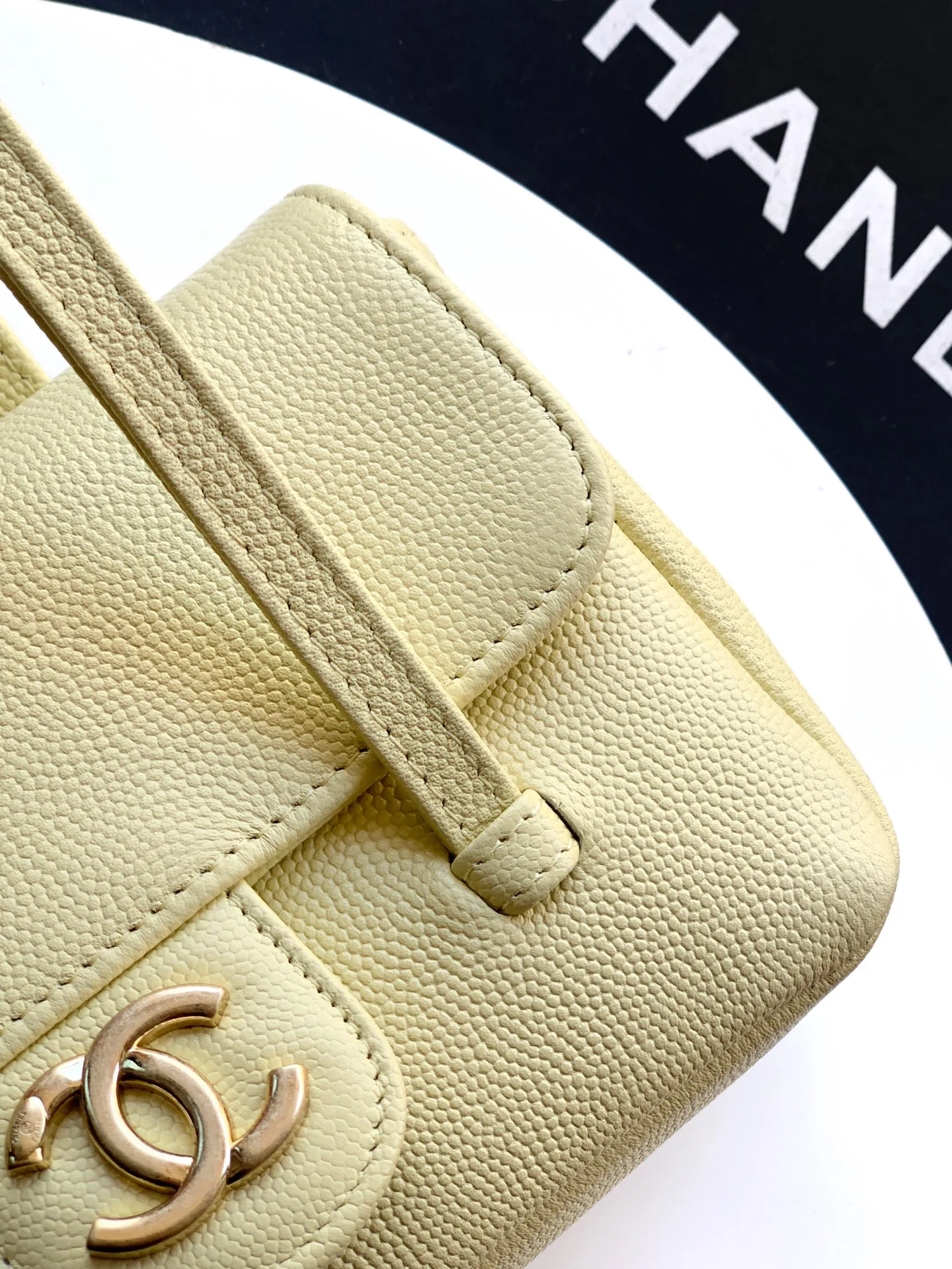 Классические Сумки Женские Chanel 18588875