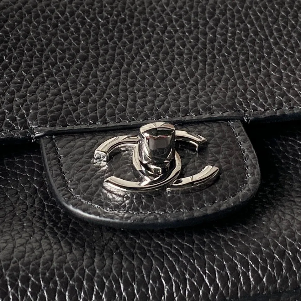 Women's Classic Handbags CHANEL 18207886