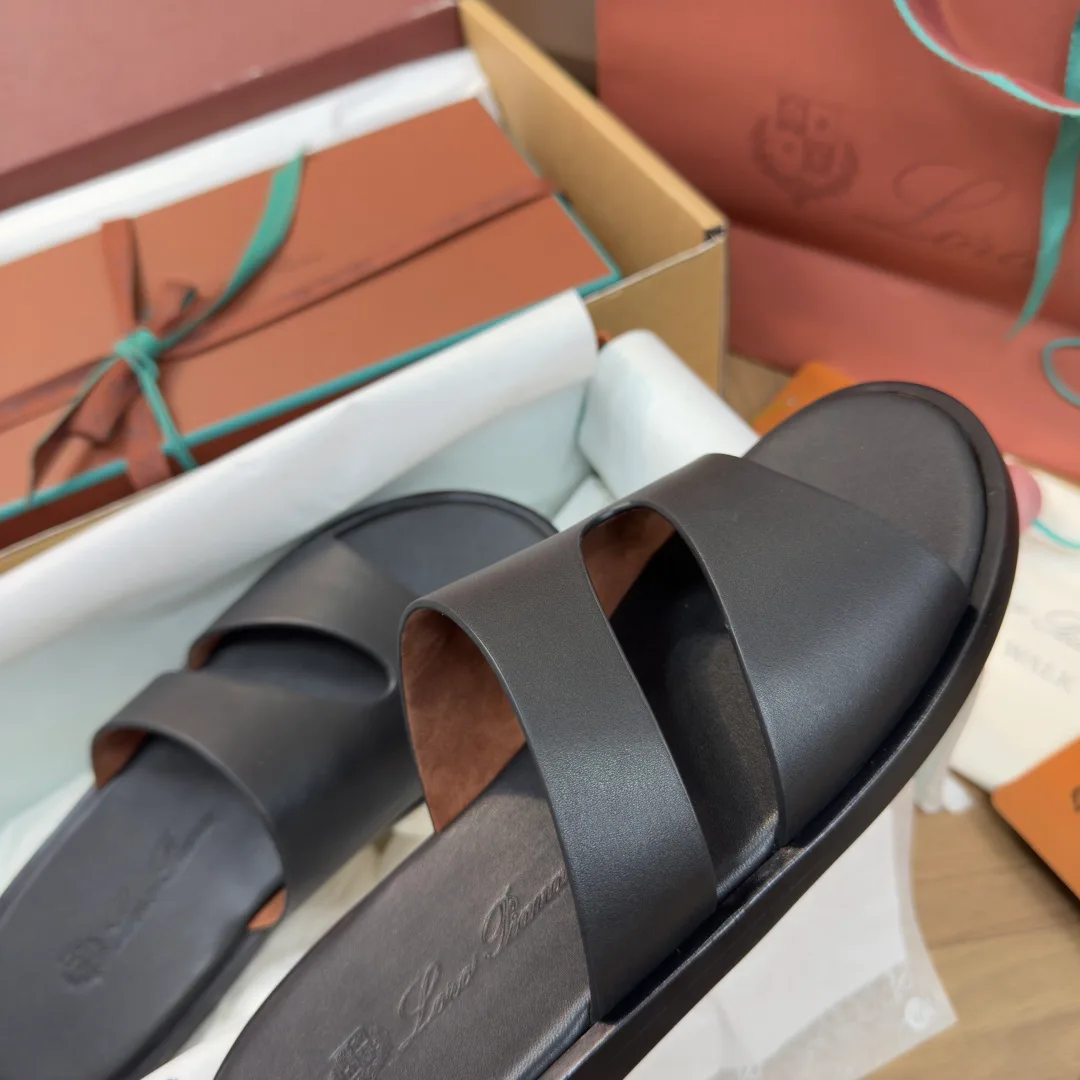 Men's Sandals LORO PIANA 18101595