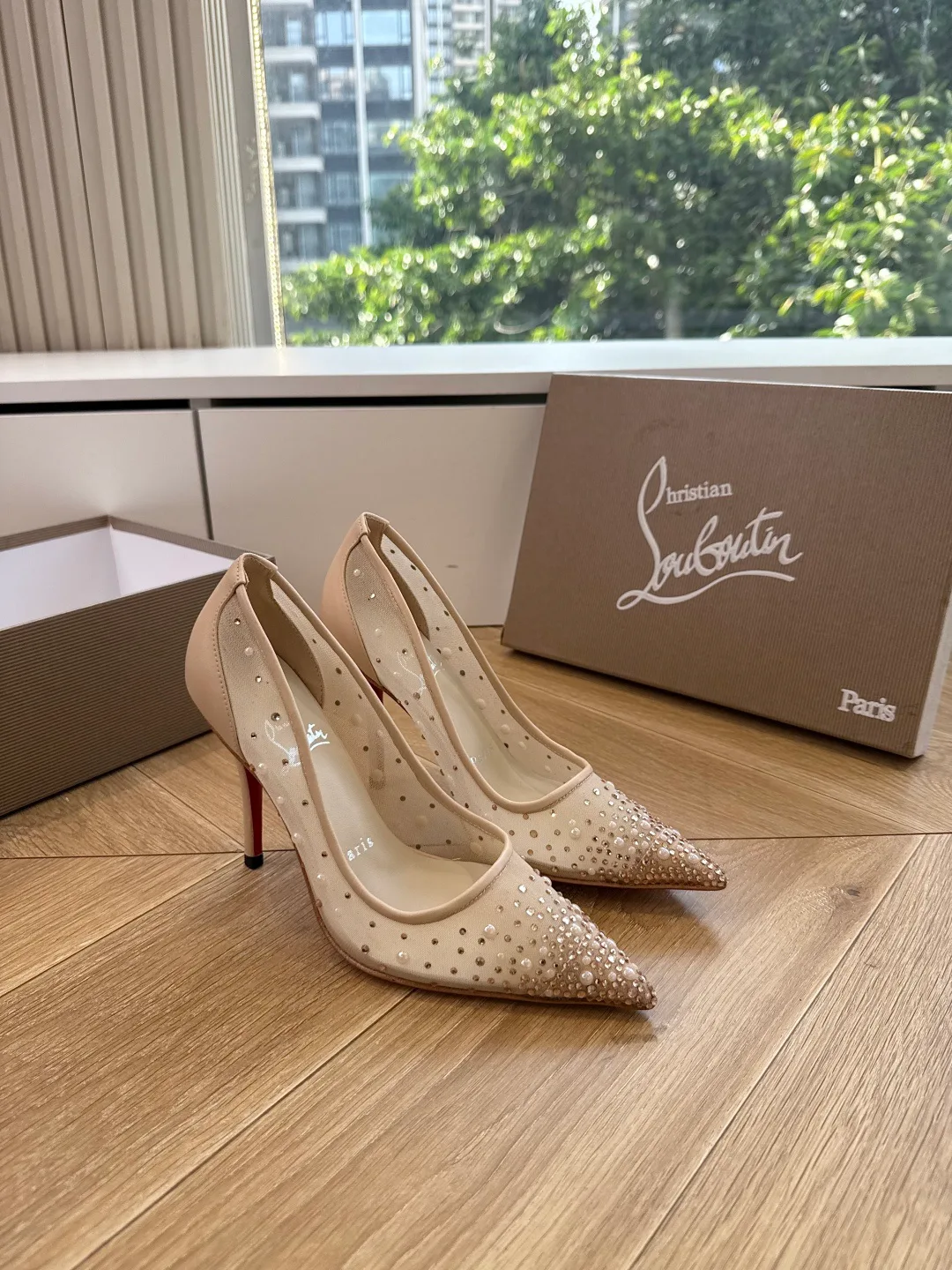 Women's Heels CHRISTIAN LOUBOUTIN 17480780