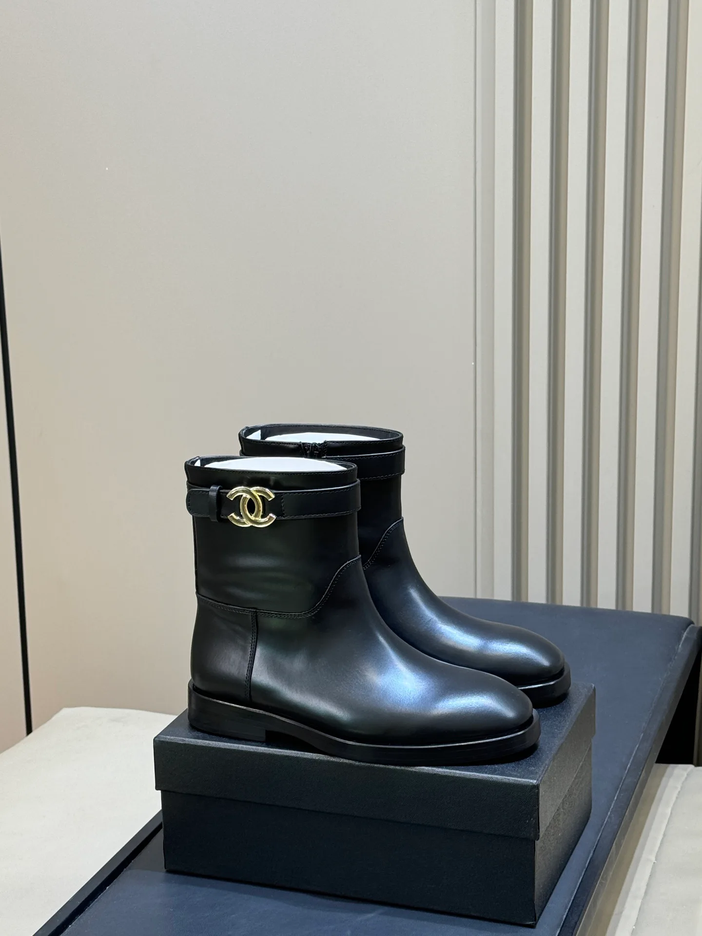Women's Ankle Boots CHANEL 18072871