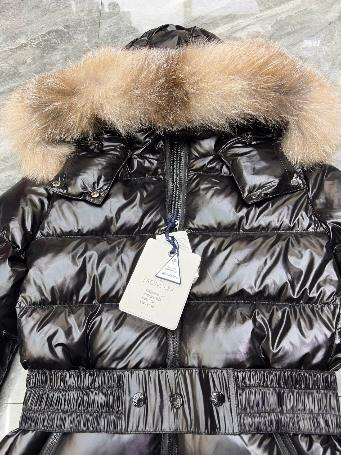 Women's Jackets And Down Jackets MONCLER 17801588