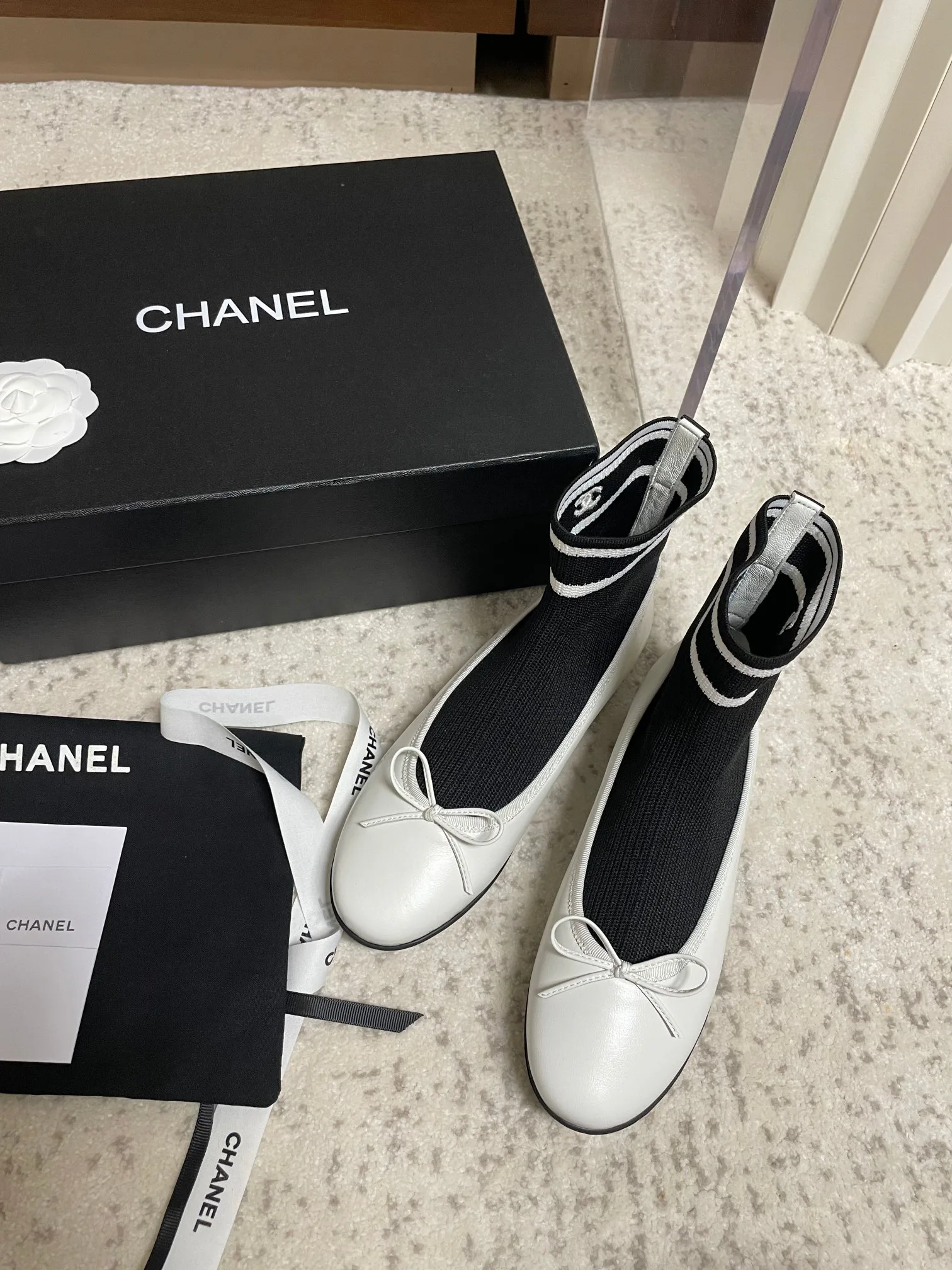 Women's Ballet Flats CHANEL 17946654
