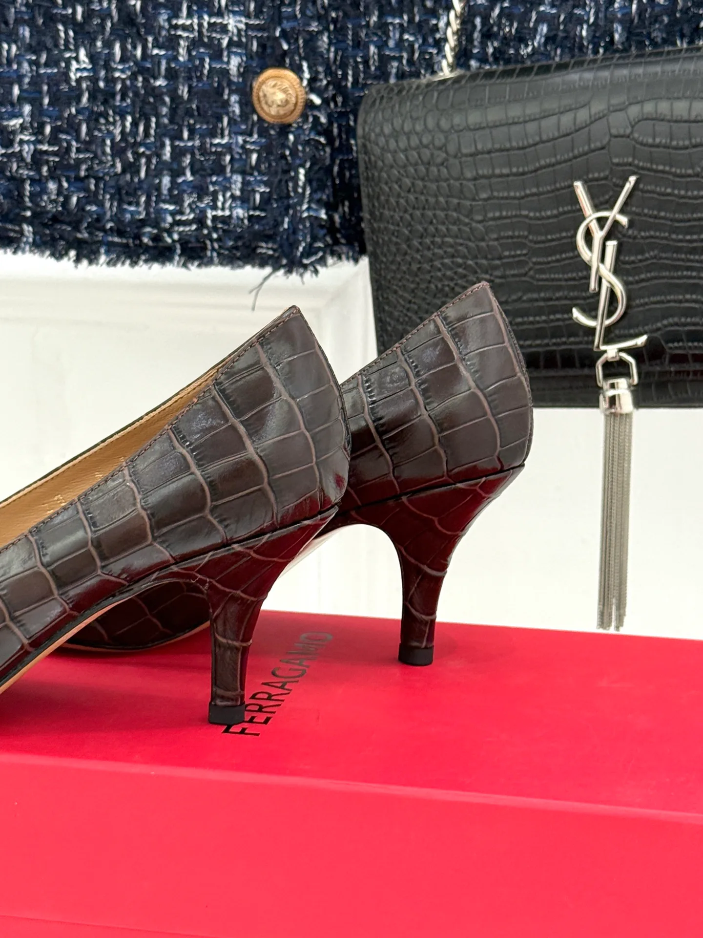 Women's Heels SALVATORE FERRAGAMO 18104107