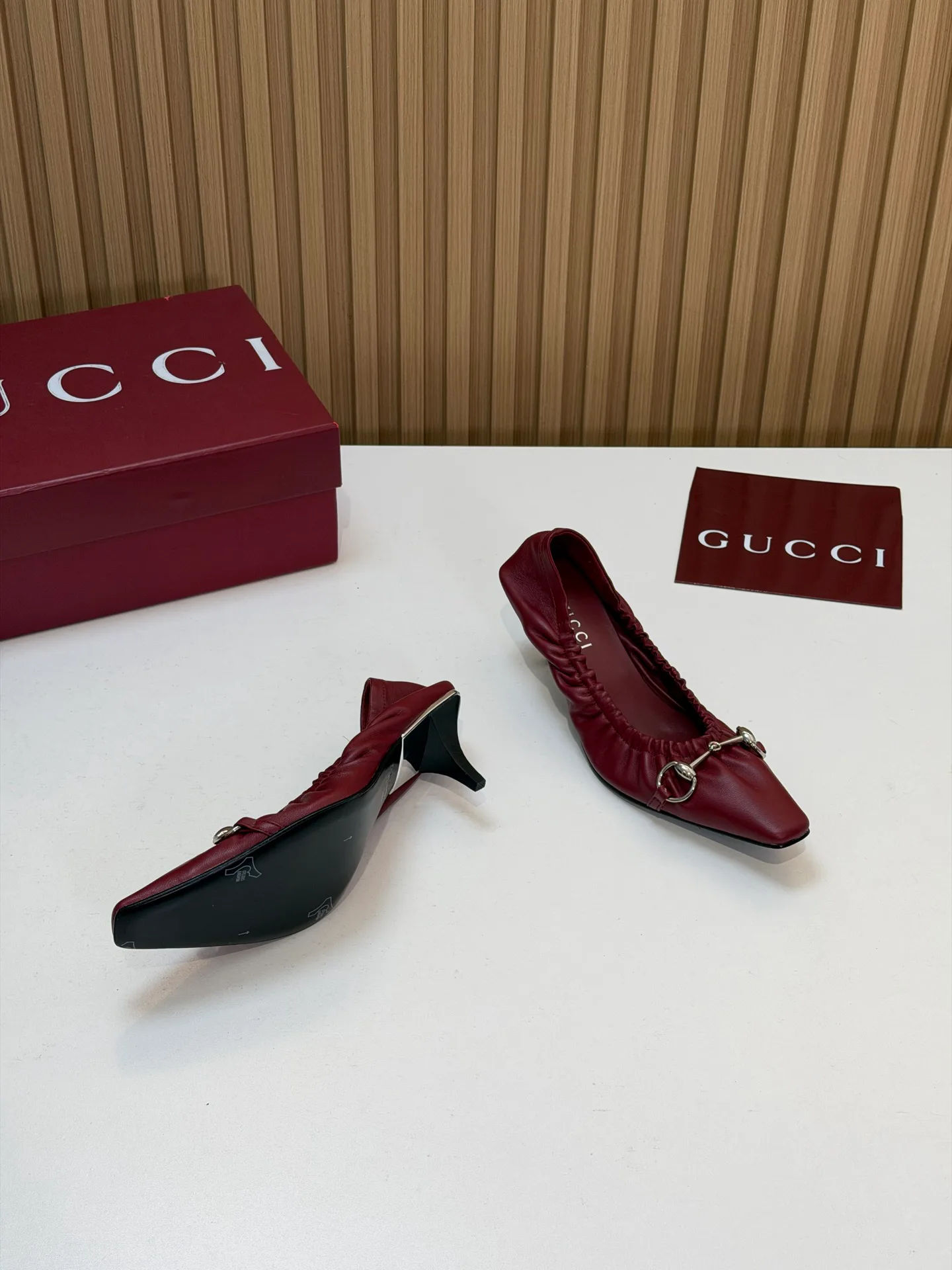 Women's Heels GUCCI 17903802