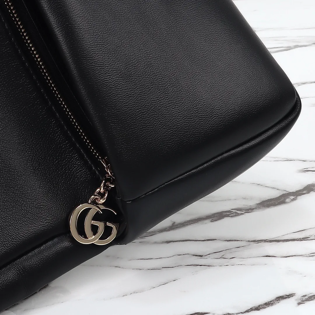 Women's Classic Handbags GUCCI 18210721
