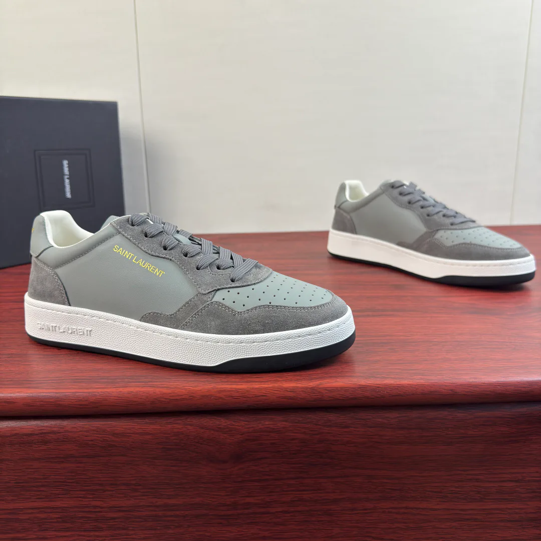 Men's Sneakers SAINT LAURENT 17828978