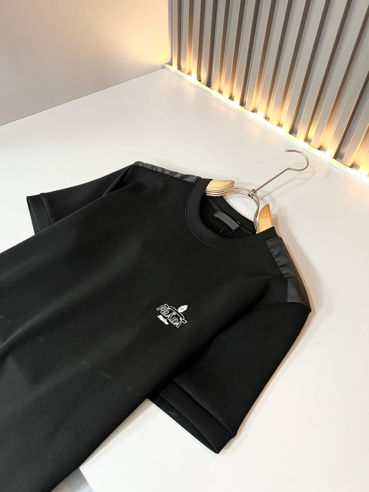 Men's T-Shirts PRADA 18519510