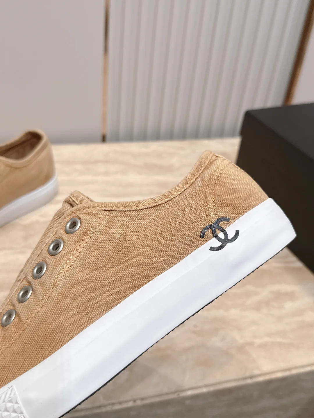Women's Canvas Shoes CHANEL 18025815