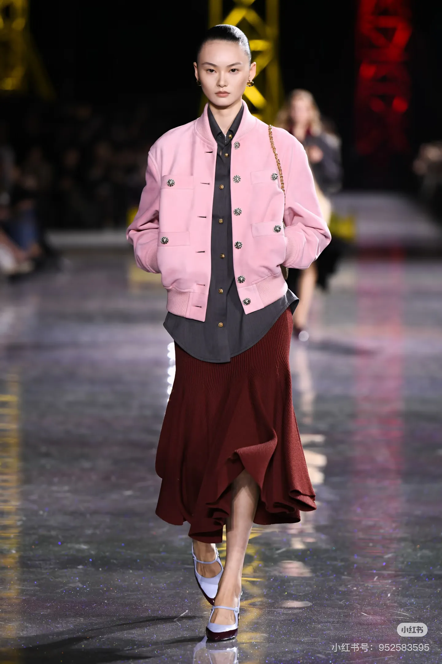 Women's Leather Jackets And Sheepskin Coats CHANEL 17383570