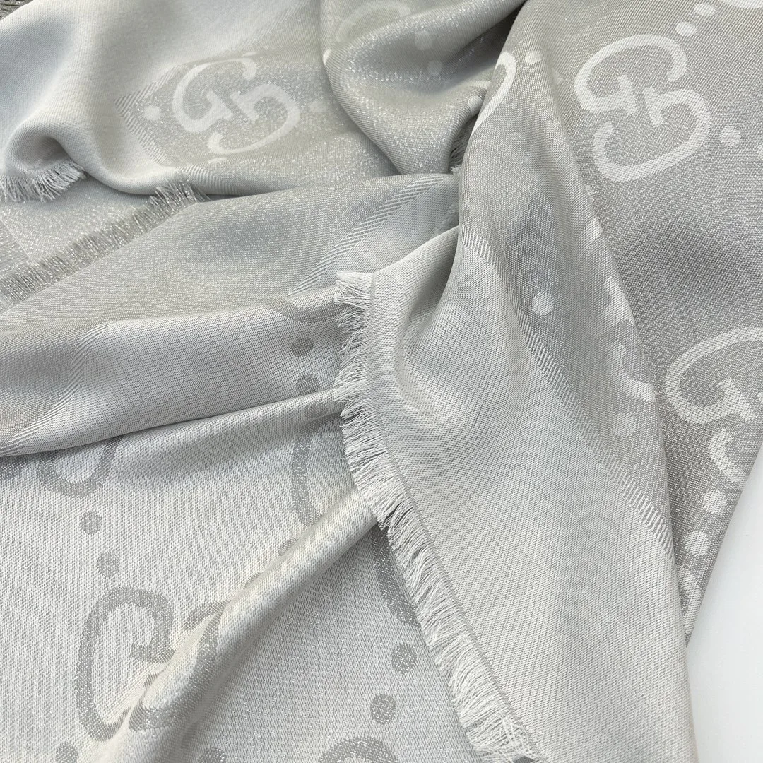 Scarves GUCCI 17992466