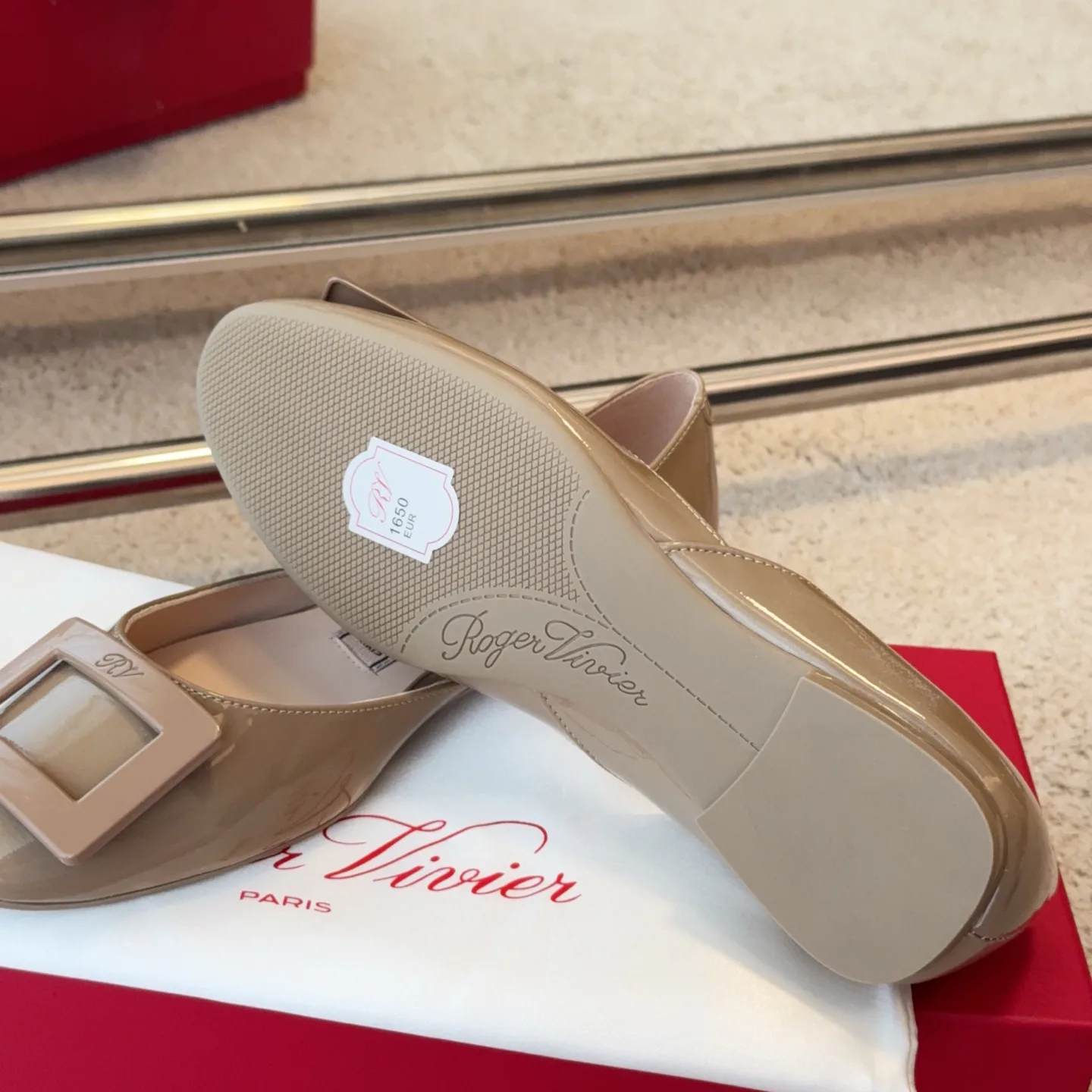 Women's Ballet Flats ROGER VIVIER 17550587