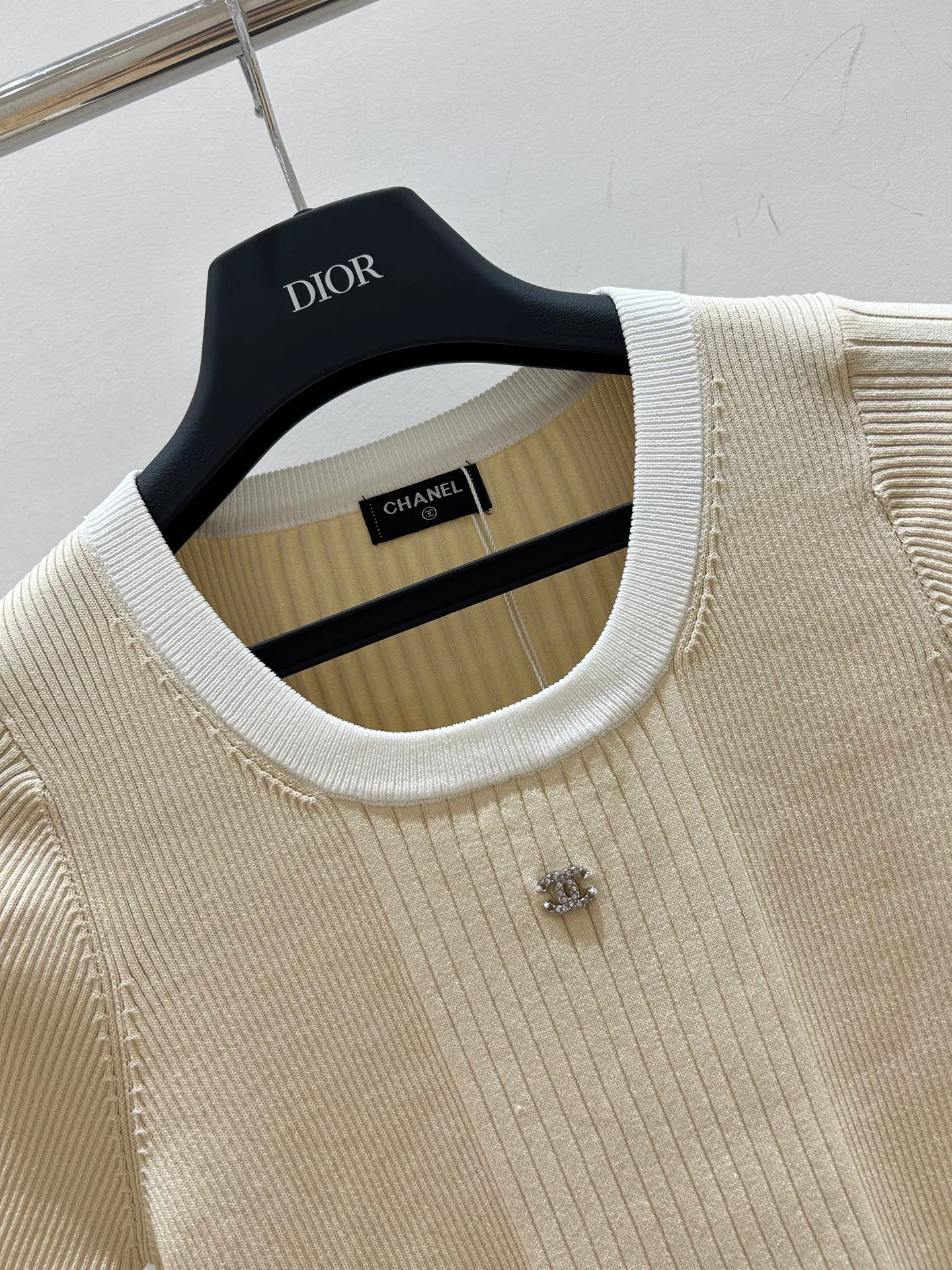 Women's T-Shirts CHANEL 18097477