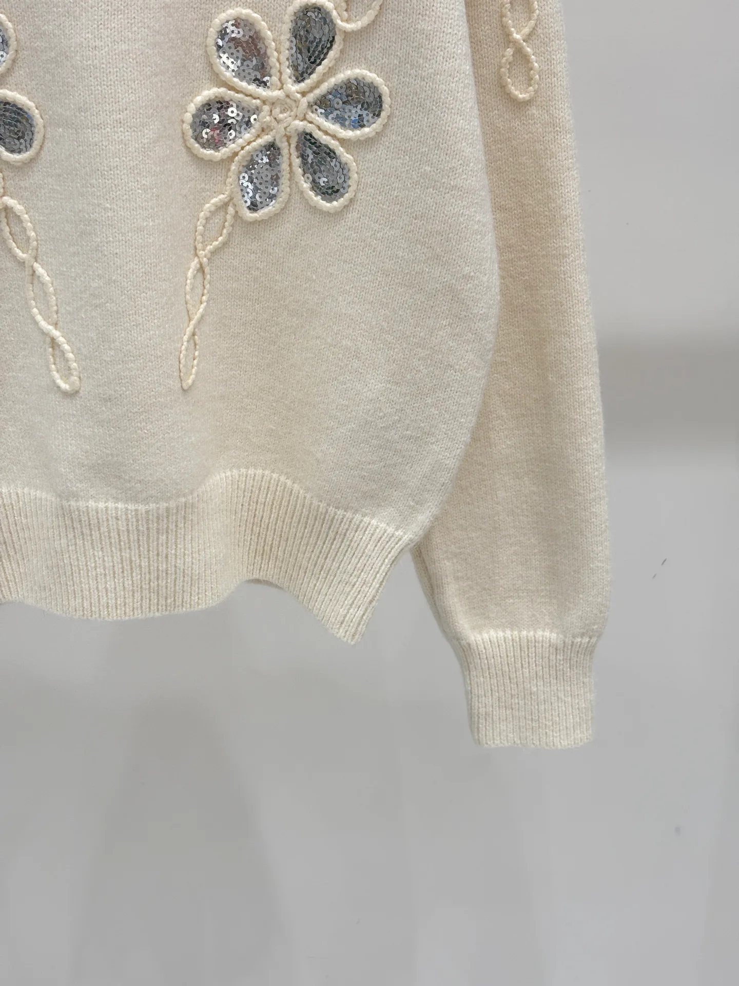 Women's Jumpers And Sweaters CHANEL 18028488