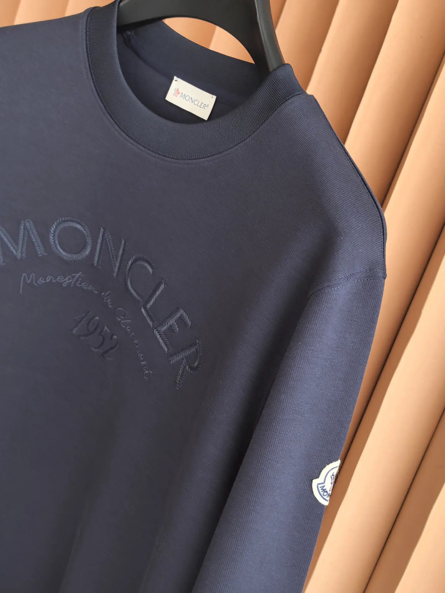 Men's Sweatshirts And Hoodies MONCLER 17617260