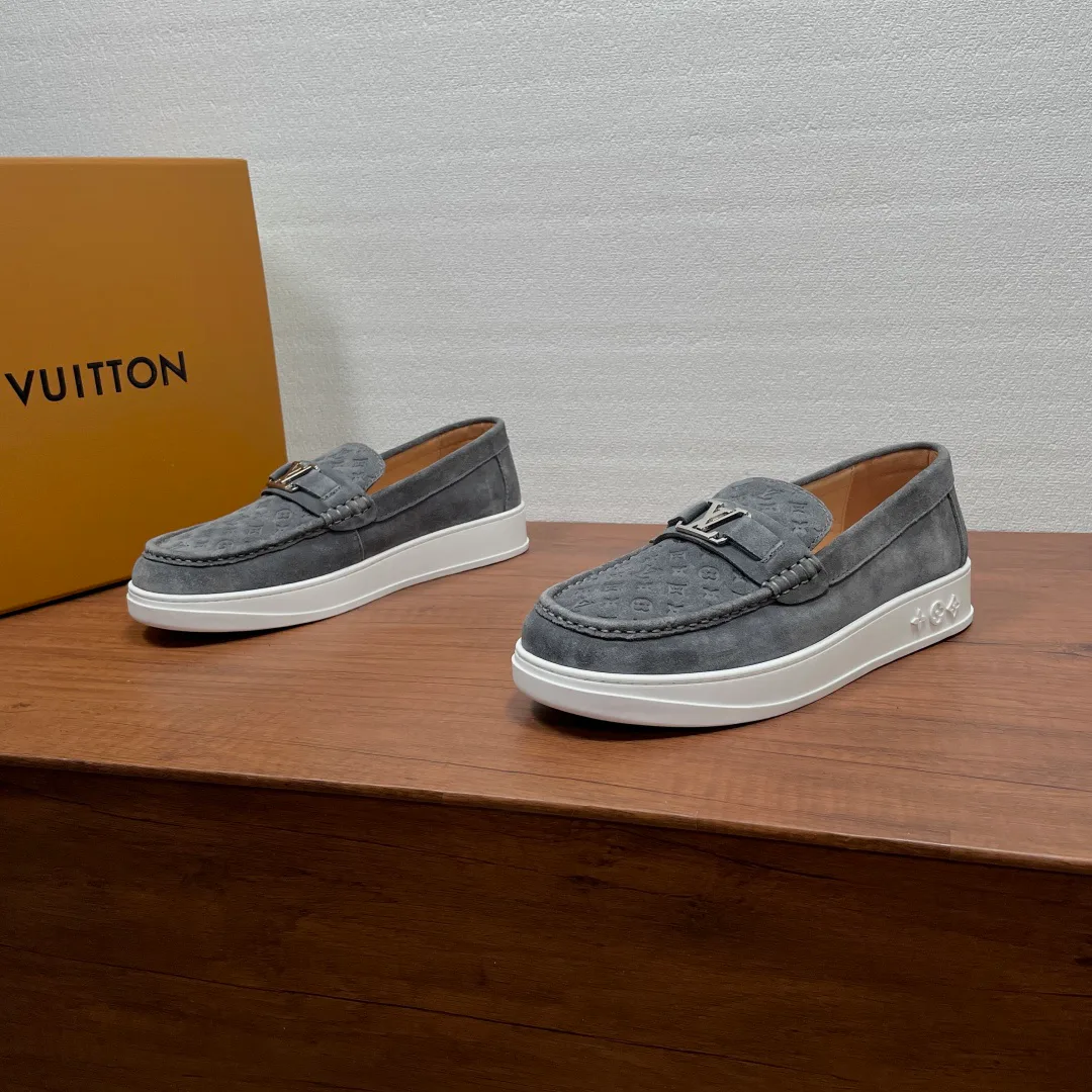 Men's Loafers And Dress Shoes LOUIS VUITTON 17307288