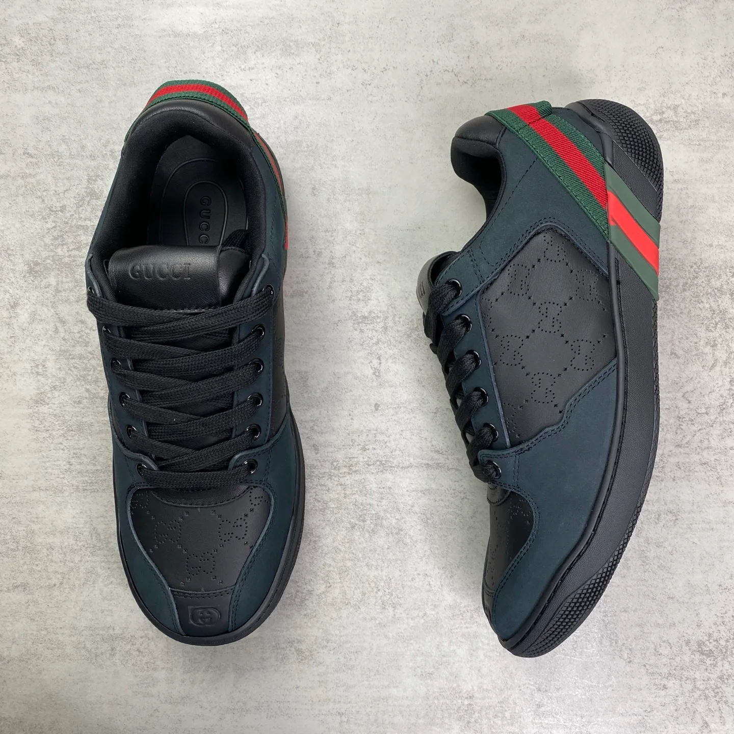 Women's Sneakers GUCCI 18437400