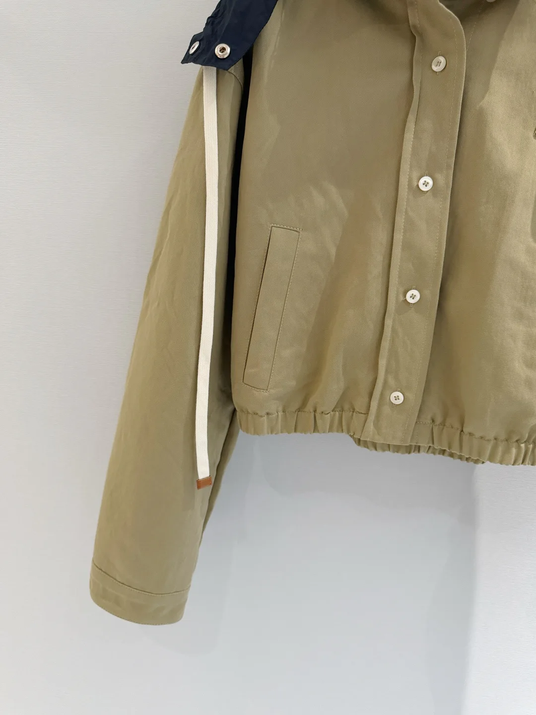 Women's Jackets And Down Jackets MIU MIU 17842933