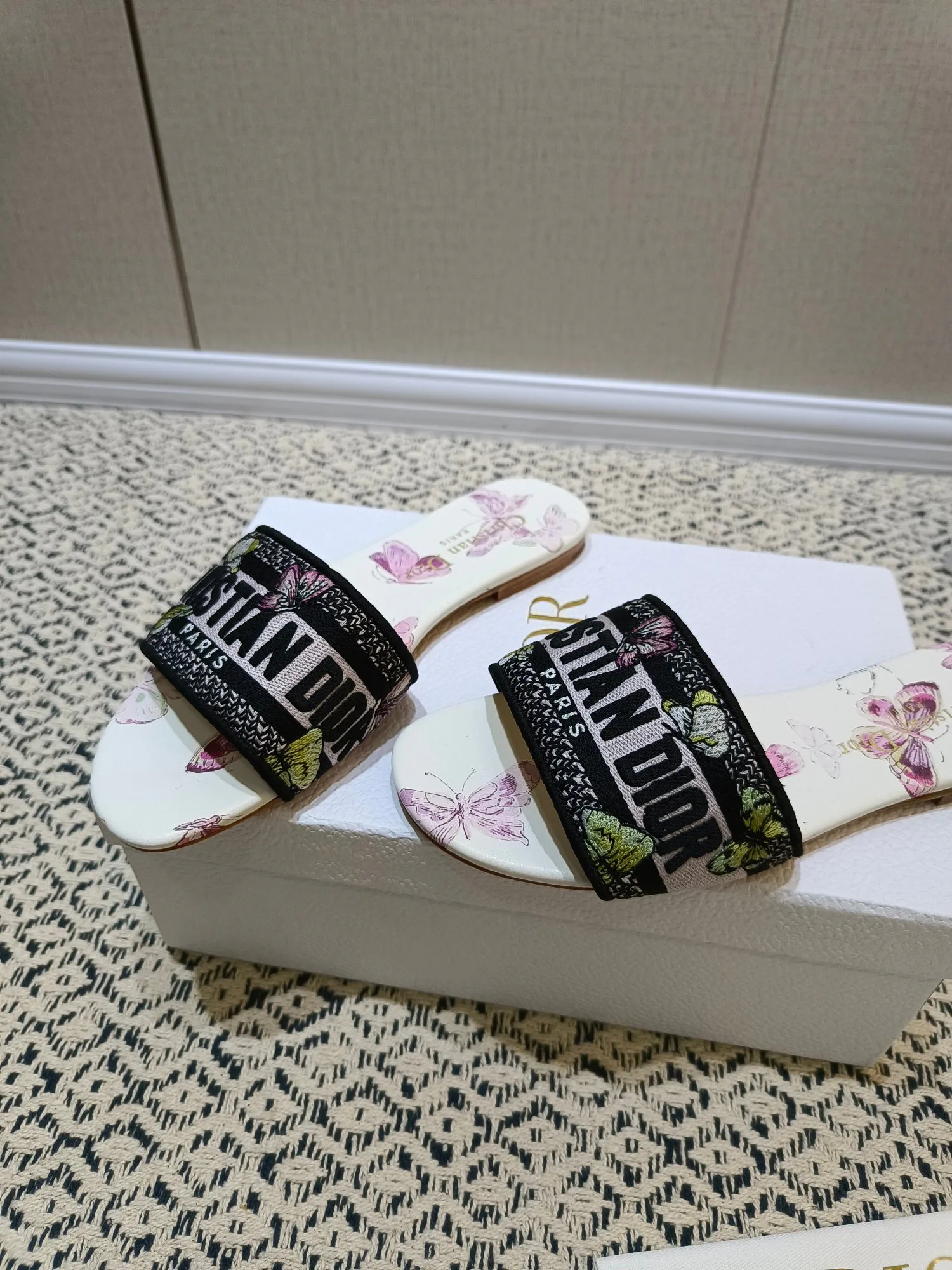 Women's Flip-Flops CHRISTIAN DIOR 17805889
