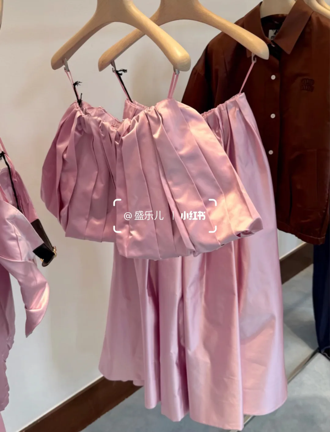 Women's Jackets And Down Jackets MIU MIU 17733579