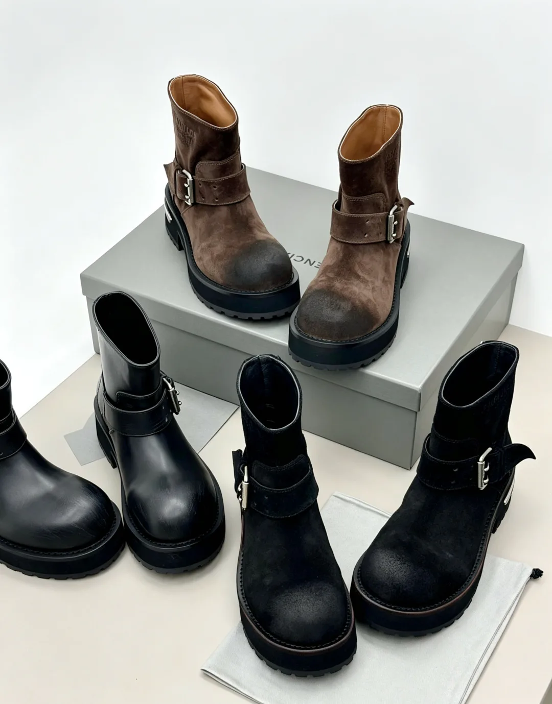 Women's Ankle Boots BALENCIAGA 18006166