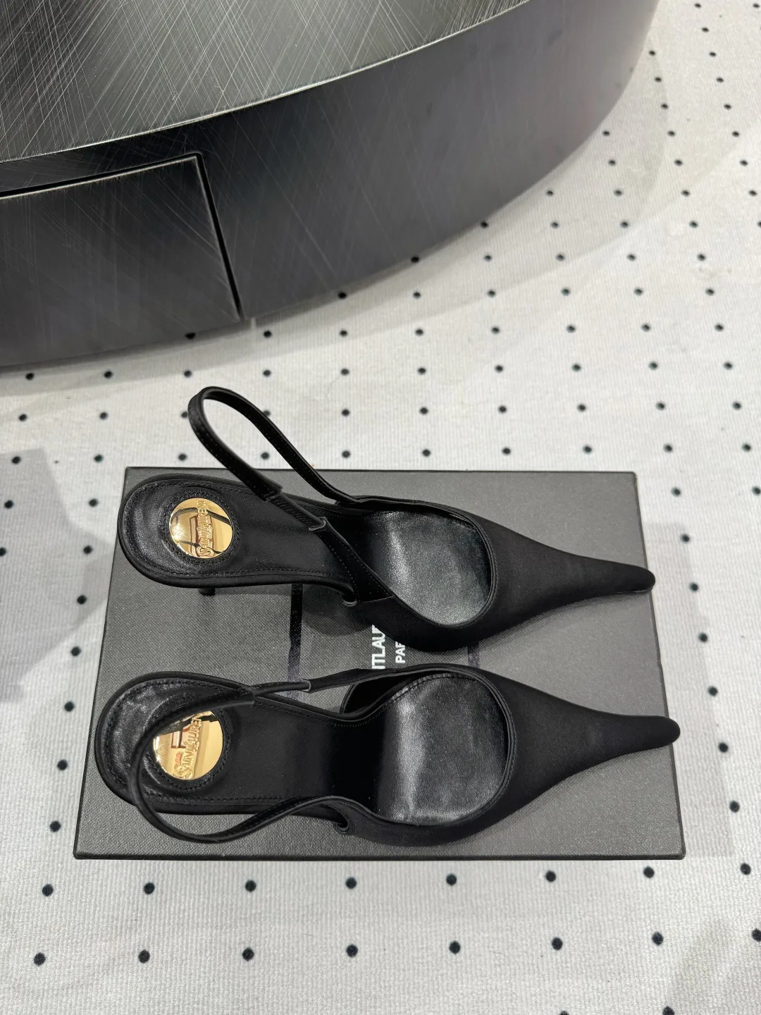 Women's Heels SAINT LAURENT 18378190