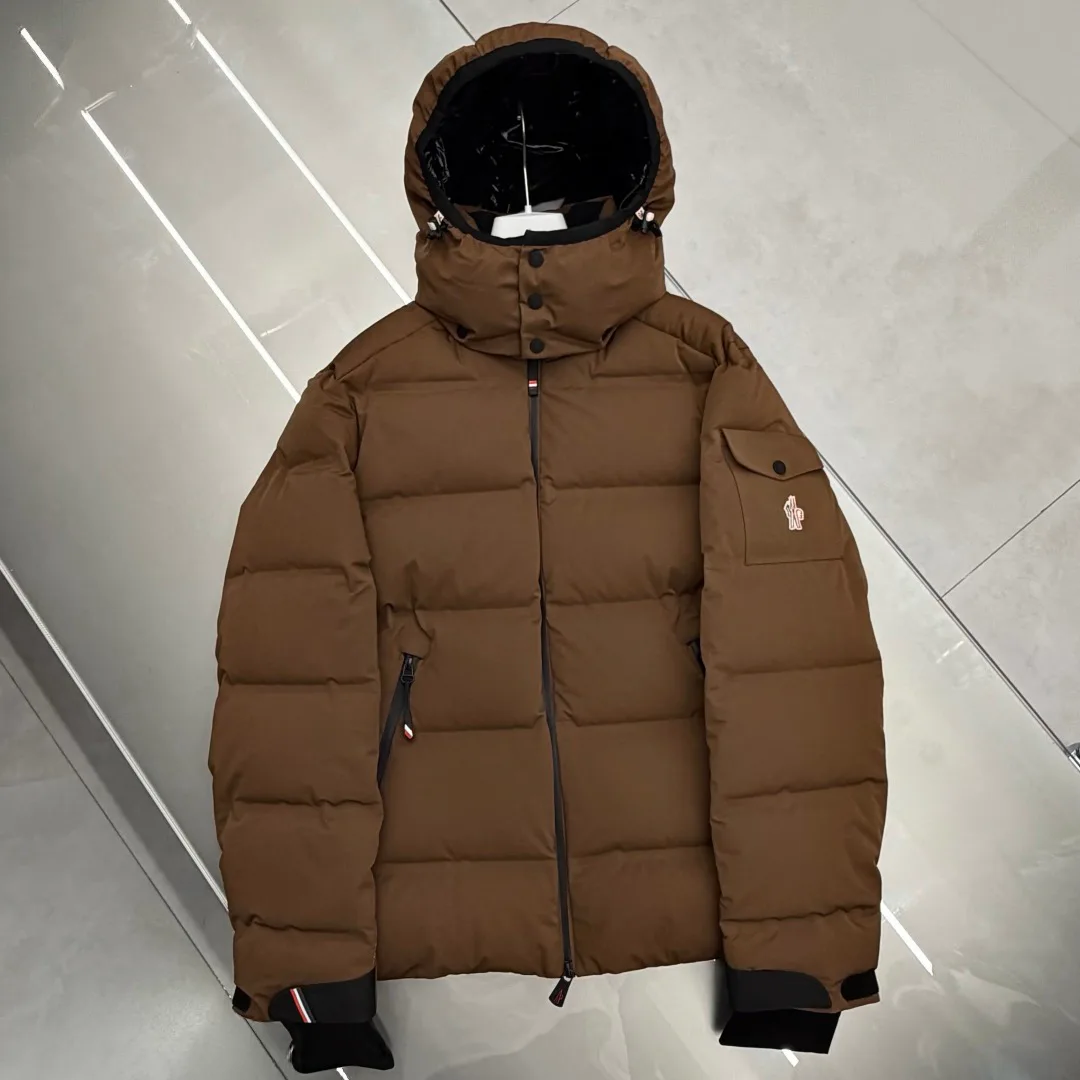 Men's Jackets And Down Jackets MONCLER 17418460