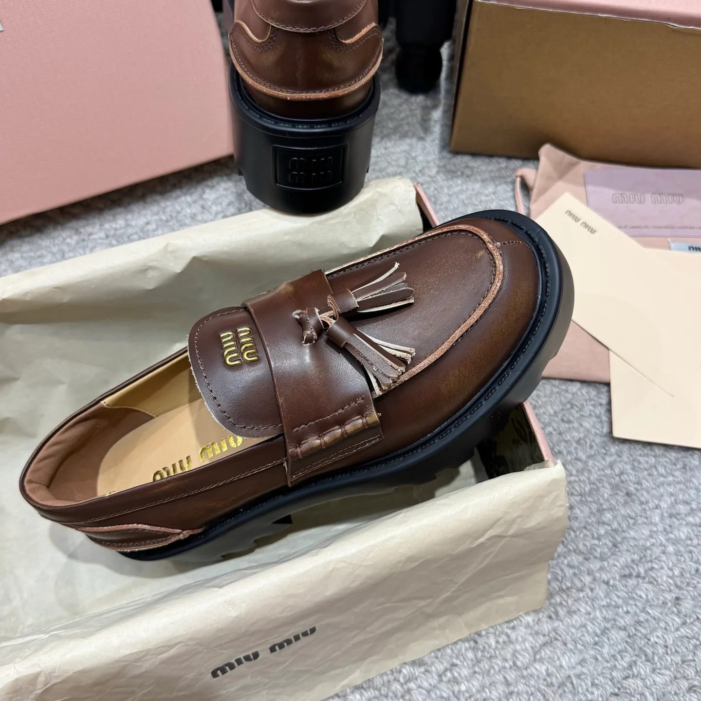 Women's Loafers And Moccasins MIU MIU 18337062