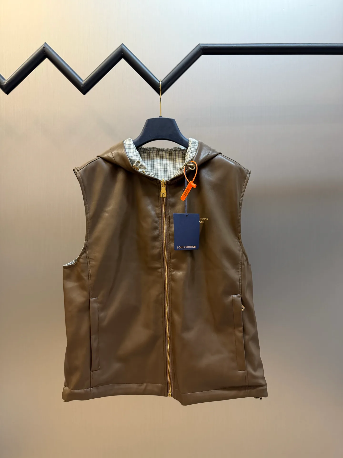 Men's Vests LOUIS VUITTON 18483203