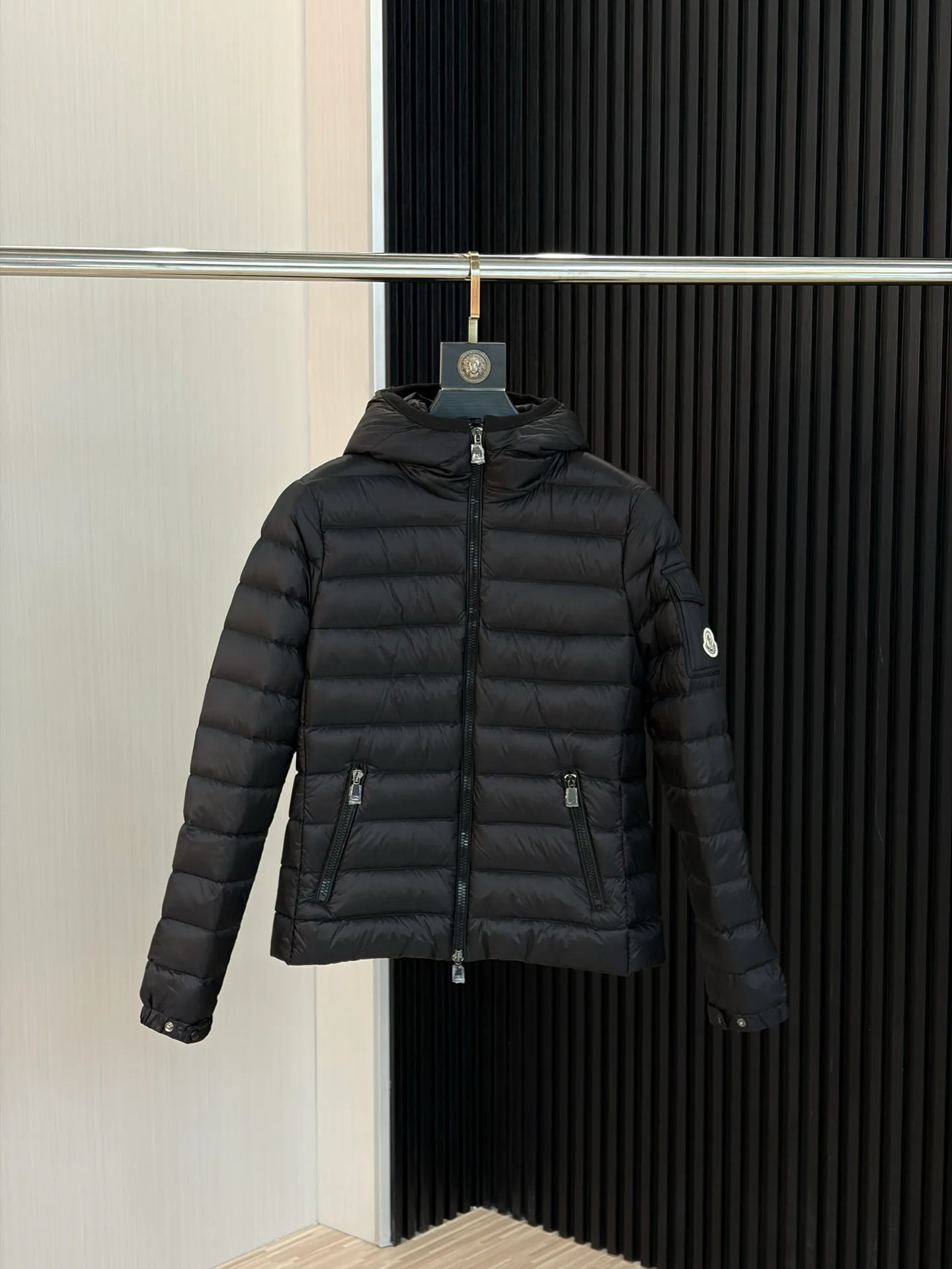 Куртки И Пуховики Женские Moncler 18600039
