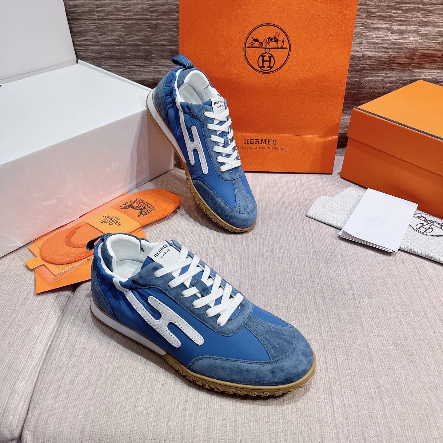 Women's Sneakers HERMES 17749544