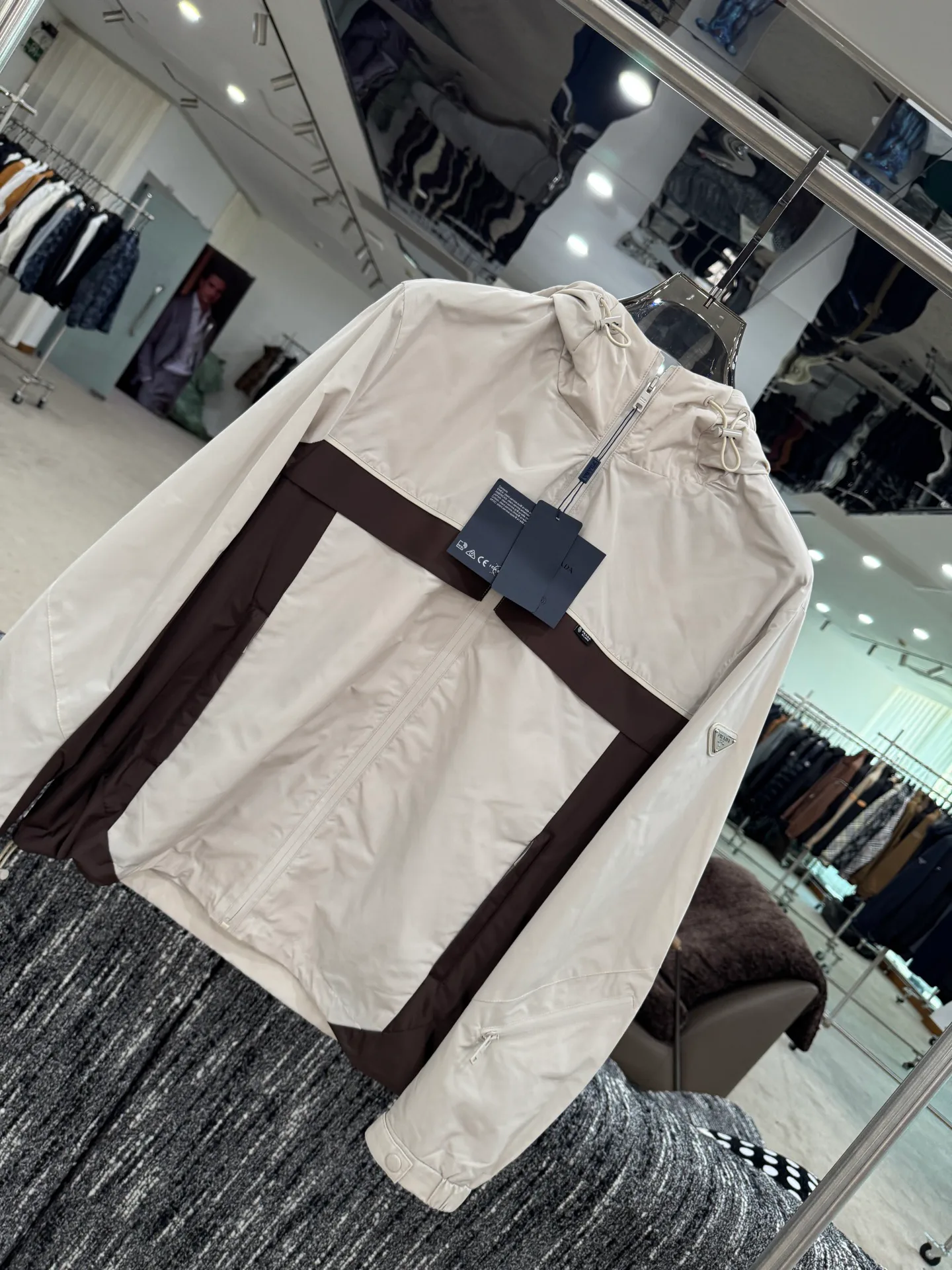 Men's Jackets And Down Jackets PRADA 18084165