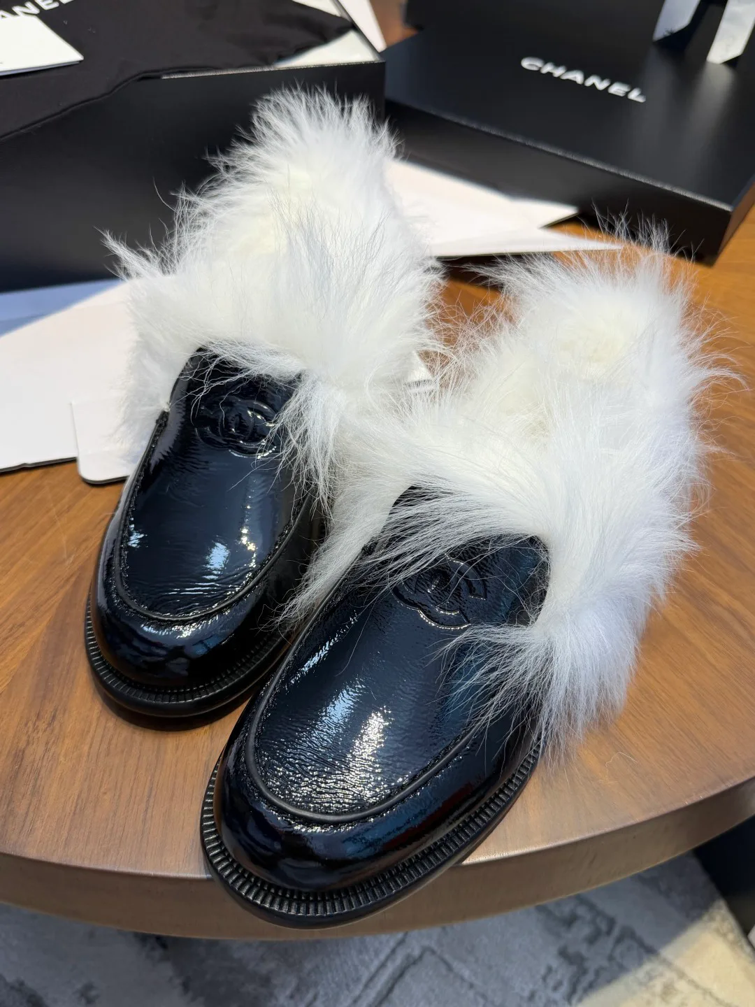 Women's Loafers And Moccasins CHANEL 18468687