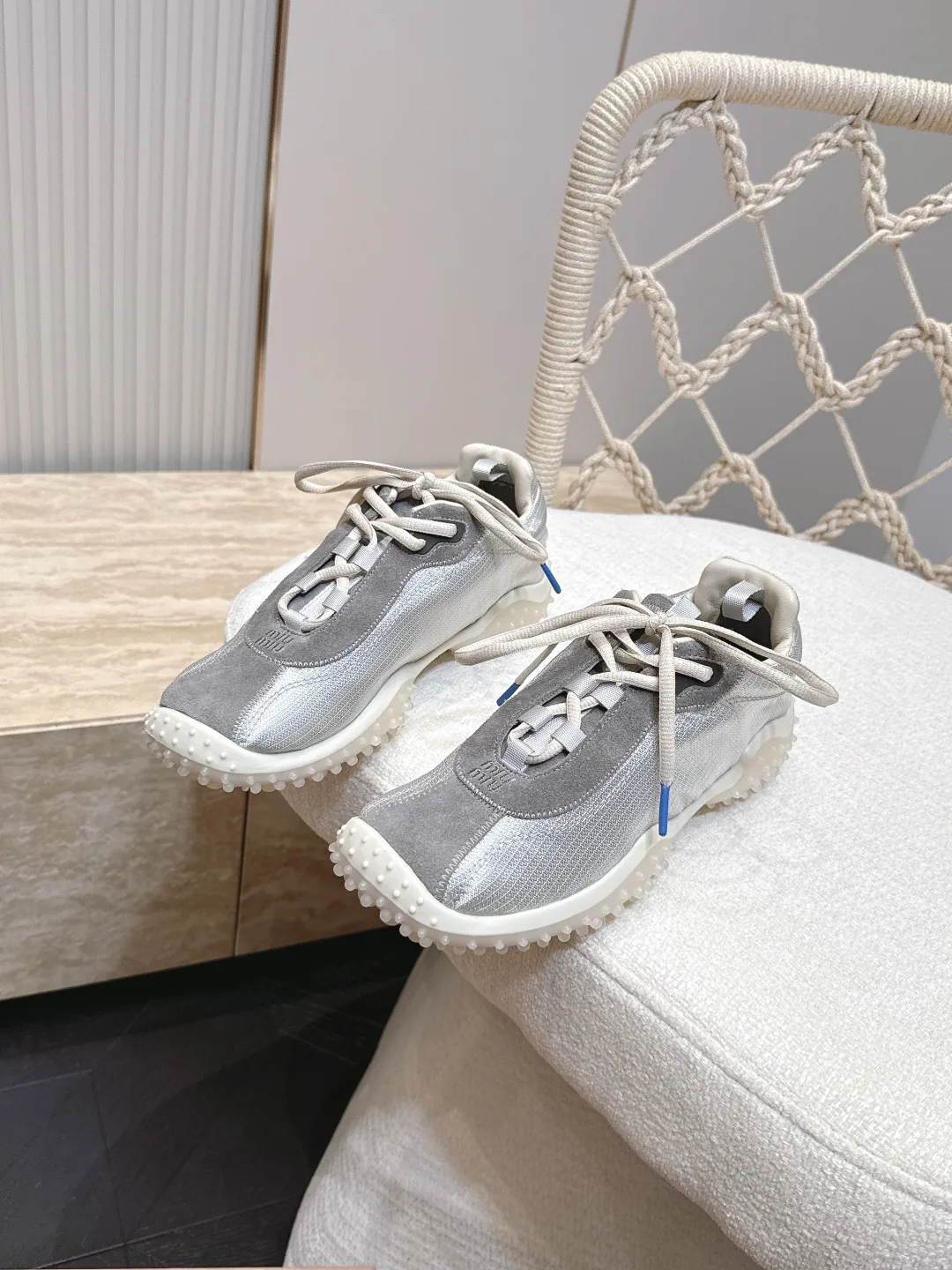 Women's Sneakers MIU MIU 17366641