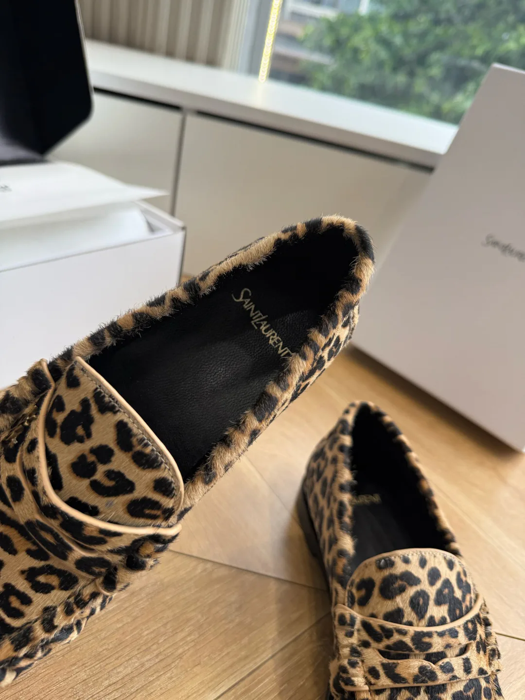 Men's Loafers And Dress Shoes SAINT LAURENT 17781560