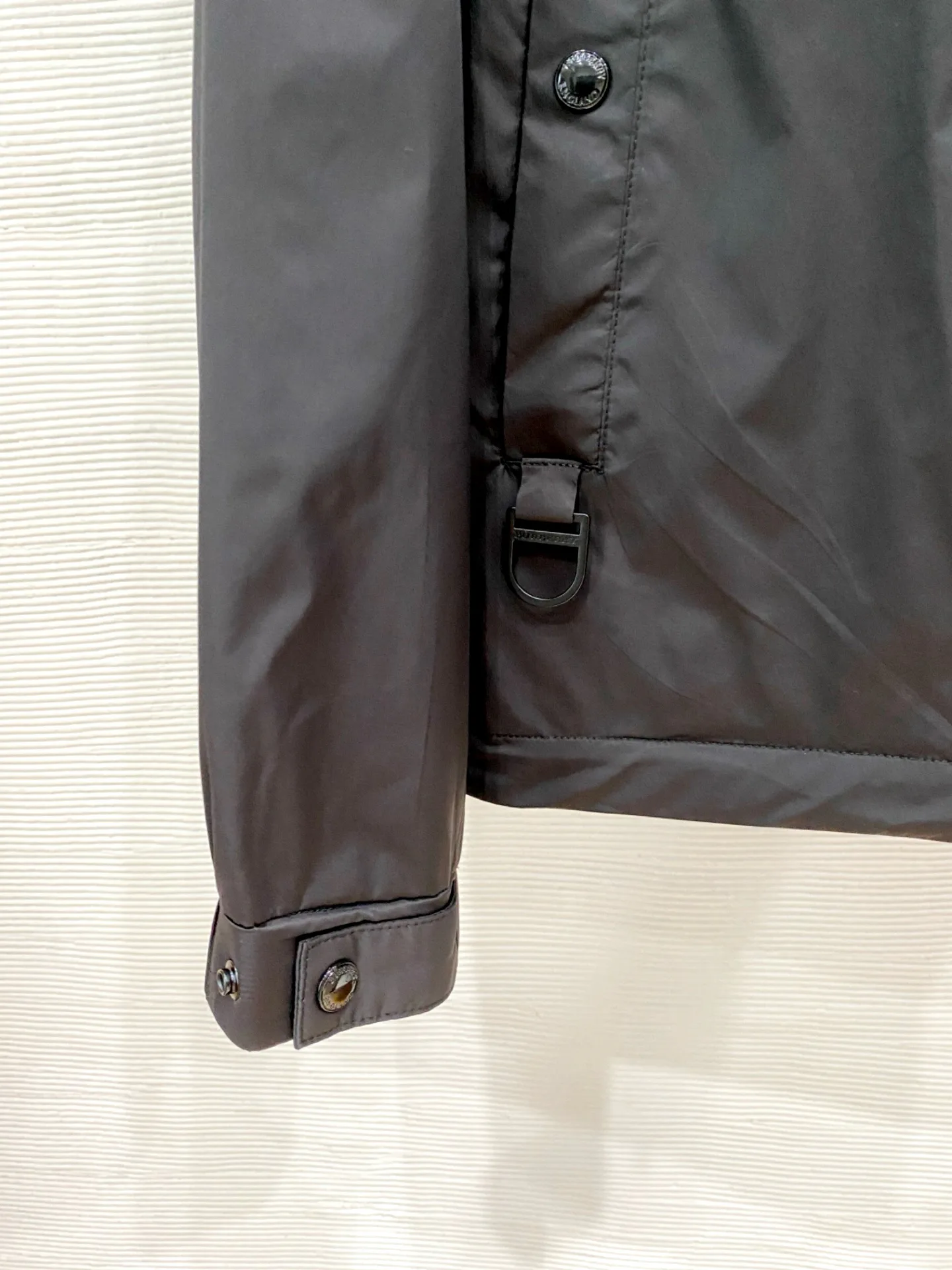 Men's Jackets And Down Jackets BURBERRY 17993104