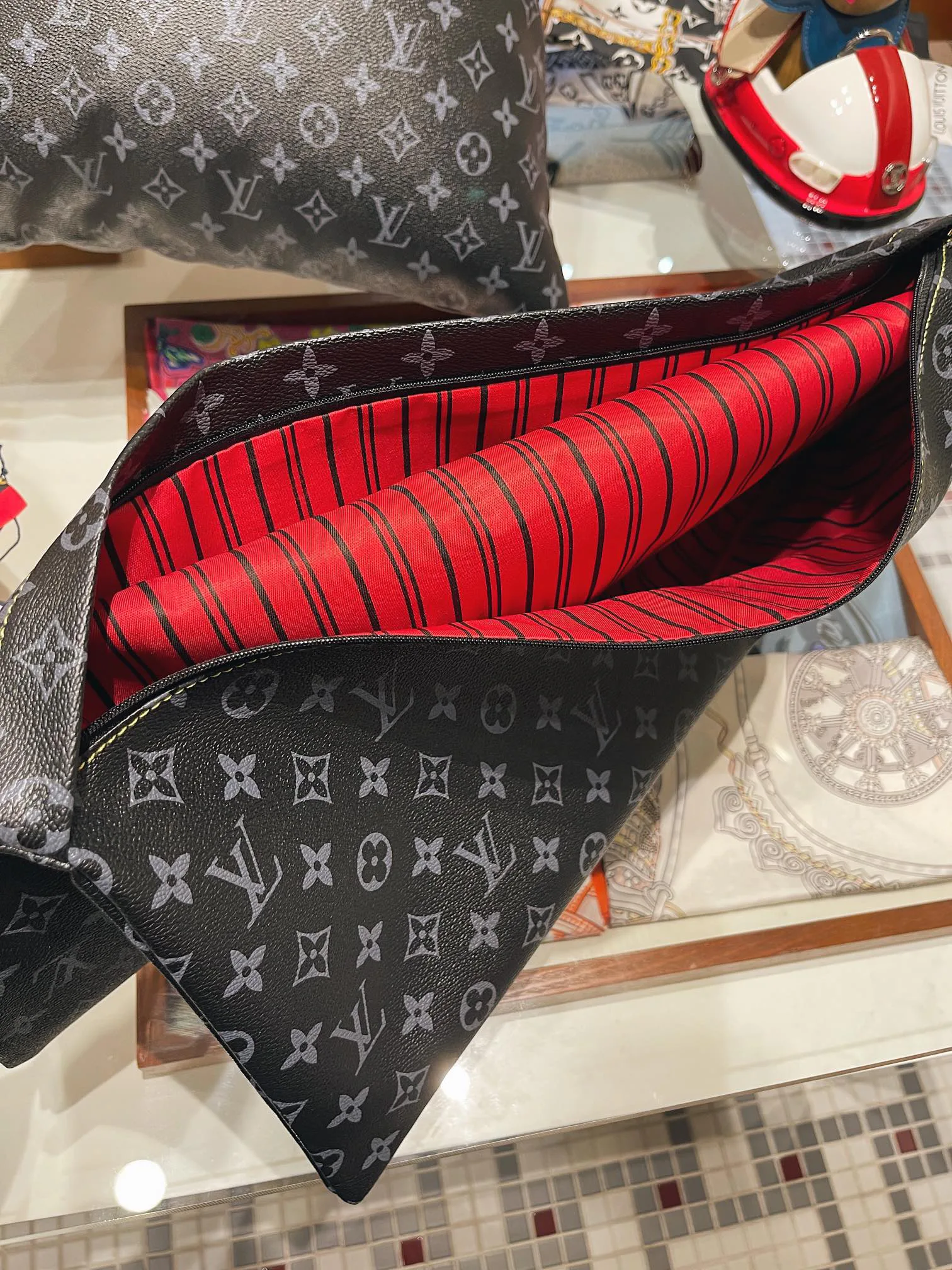 Textiles LOUIS VUITTON 18222632