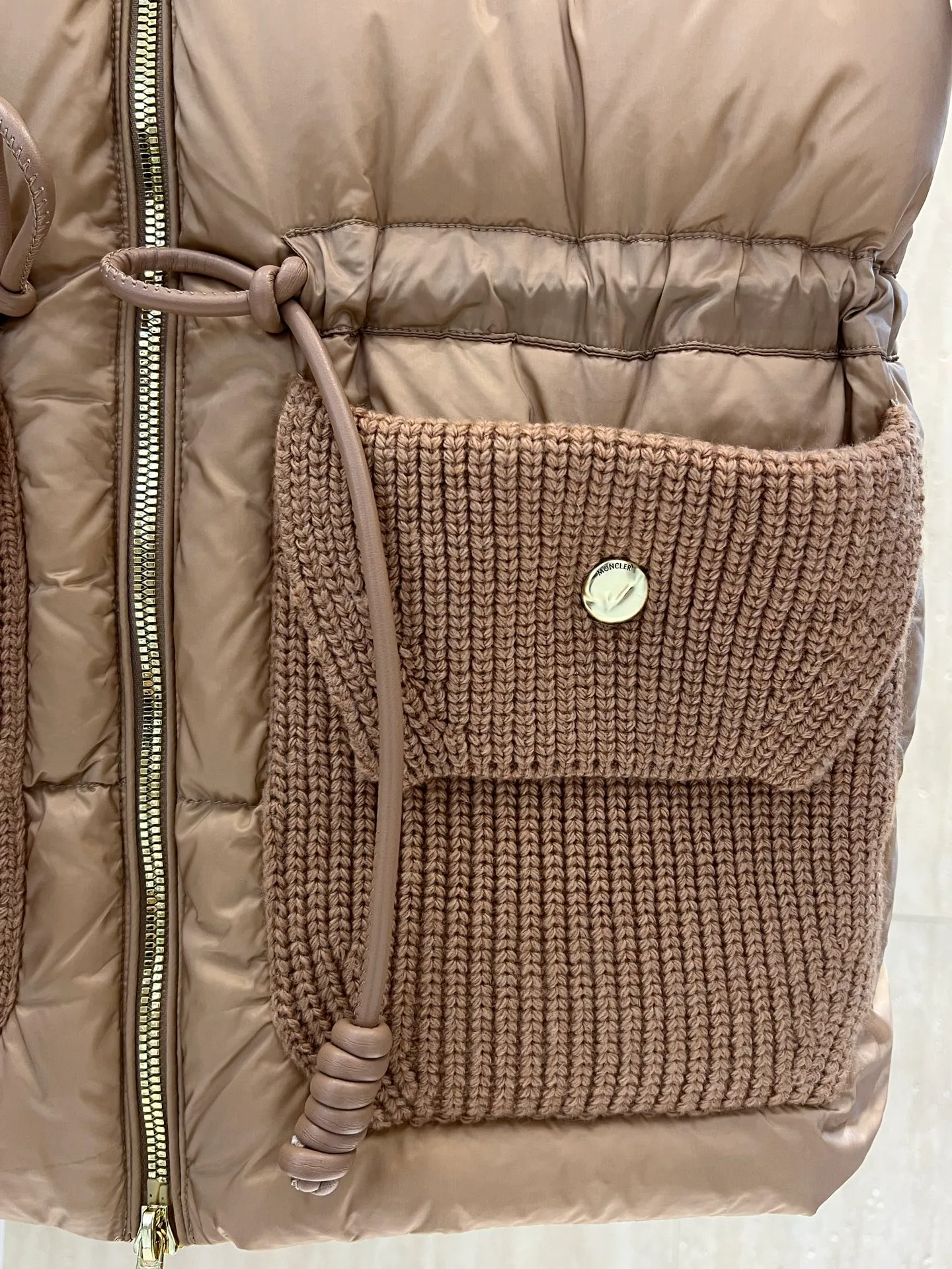 Women's Jumpers And Sweaters MONCLER 18264475