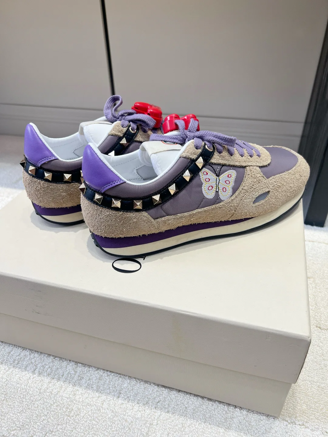 Women's Sneakers VALENTINO 18436564
