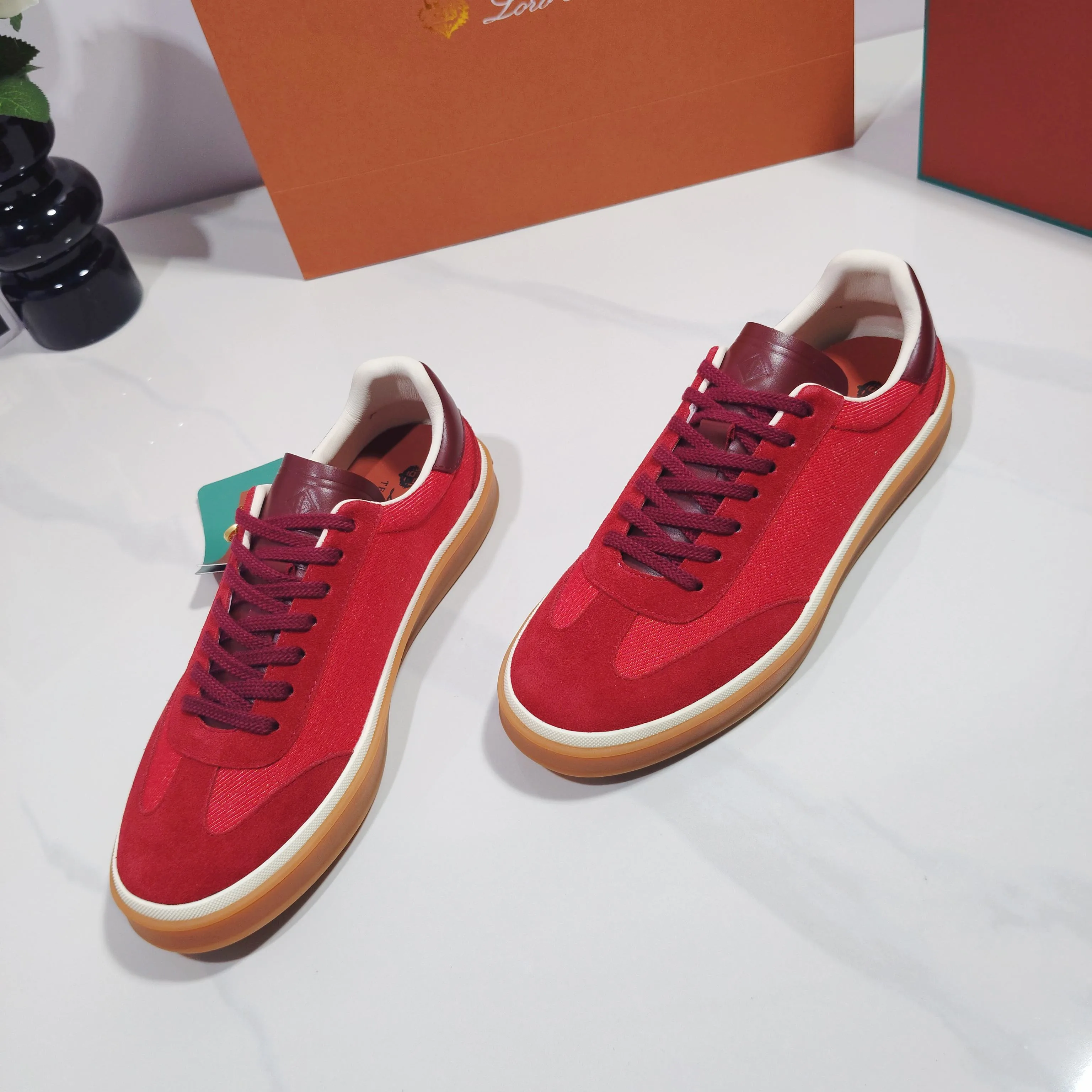 Women's Sneakers LORO PIANA 17961930