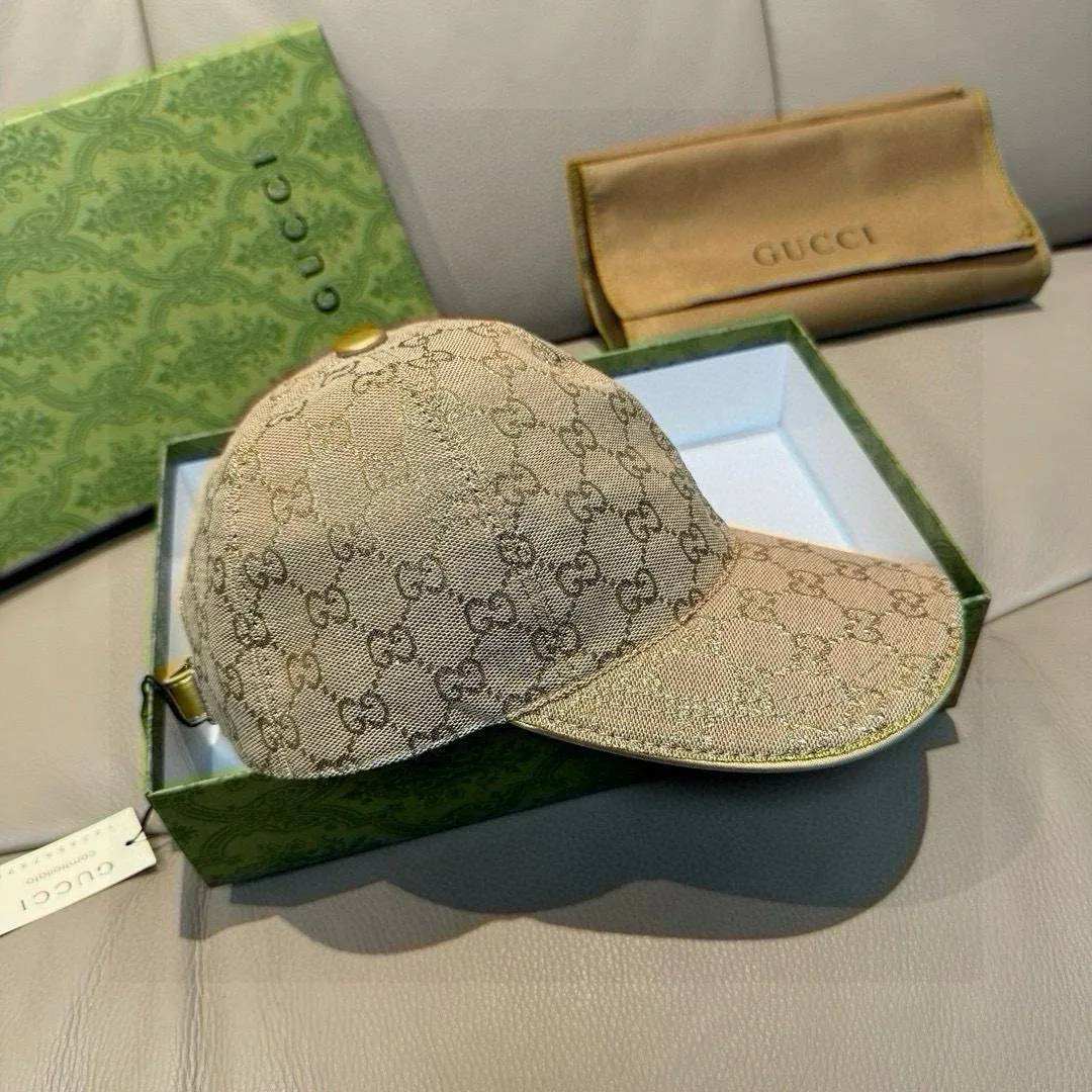 Hats GUCCI 18347053